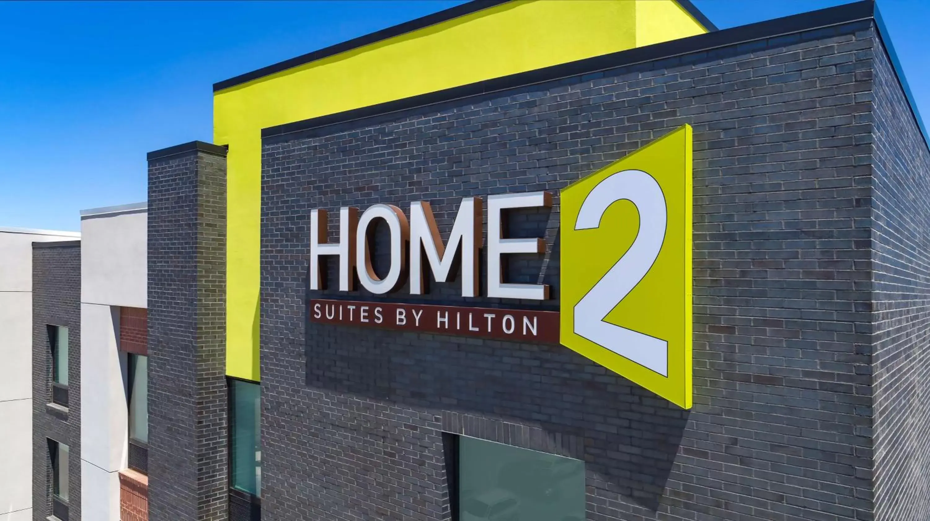 Property building, Property Logo/Sign in Home2 Suites by Hilton Omaha I-80 at 72nd Street, NE