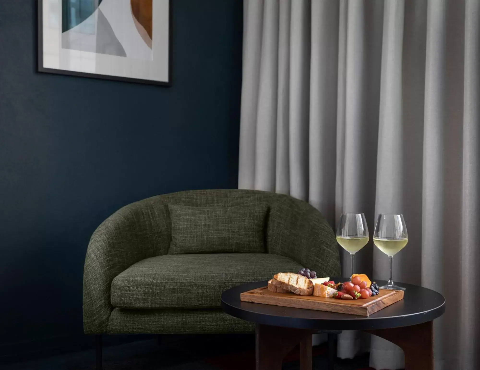 Seating Area in Rydges Auckland