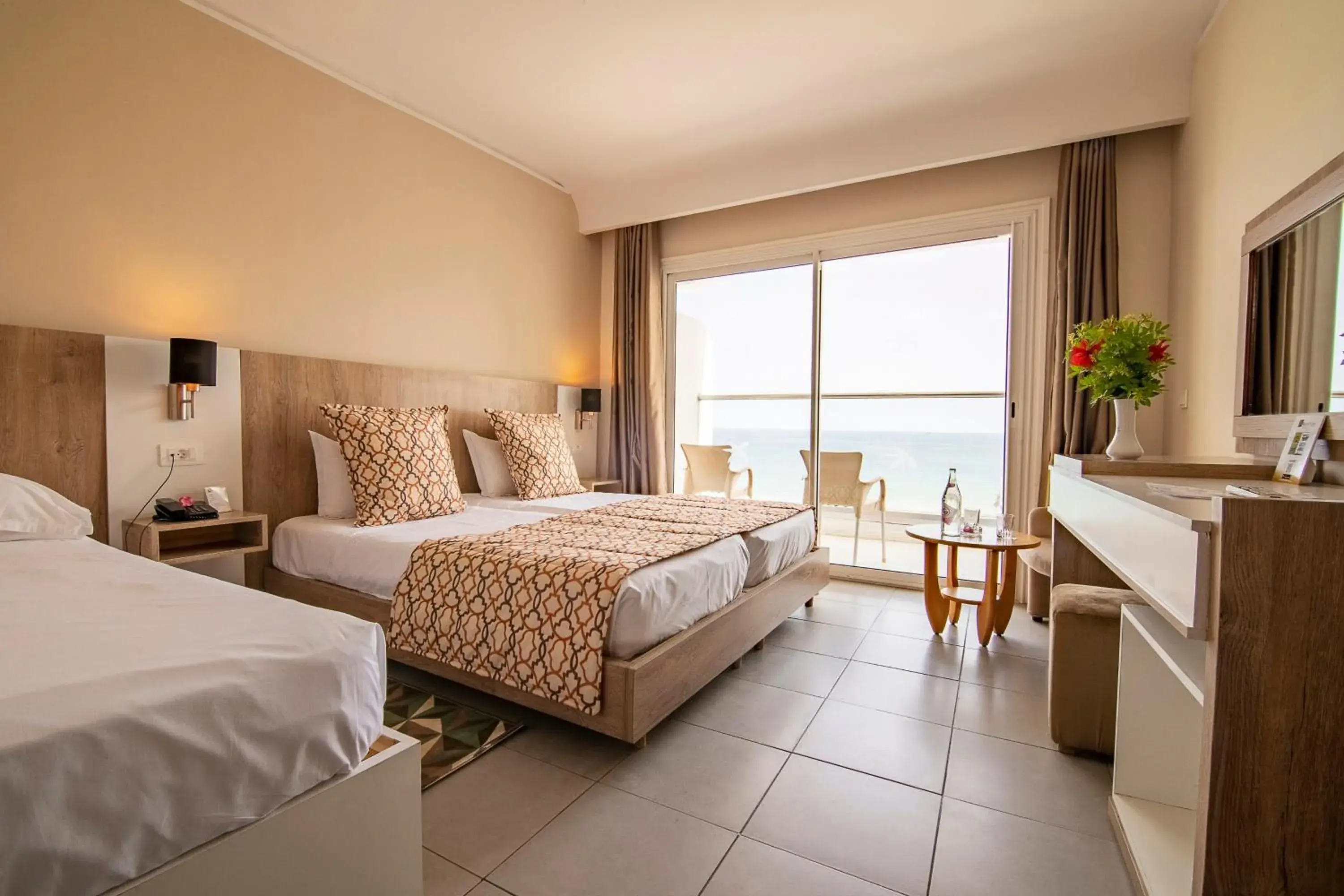 Bed in Riadh Palms- Resort & Spa