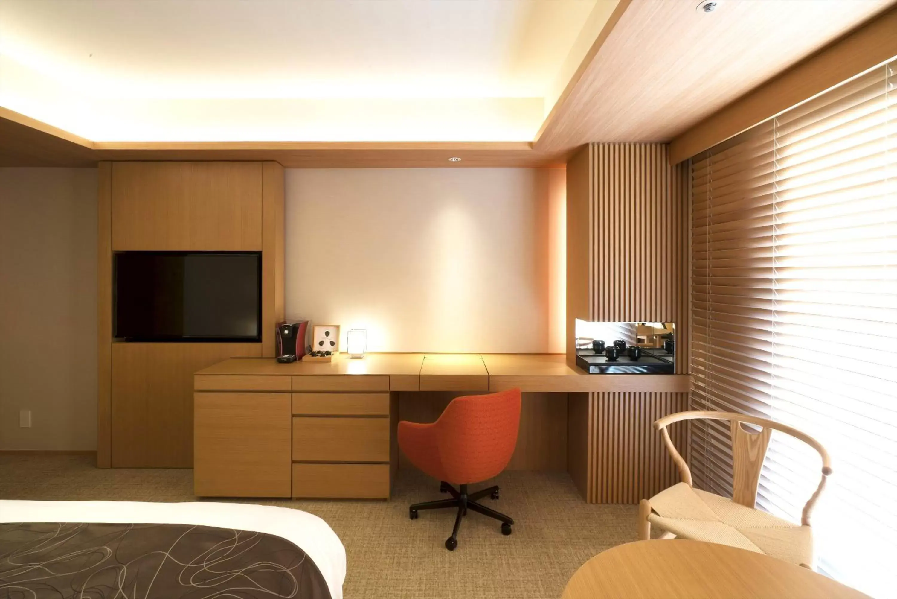 Photo of the whole room, TV/Entertainment Center in ANA Crowne Plaza Hotel Kyoto, an IHG Hotel