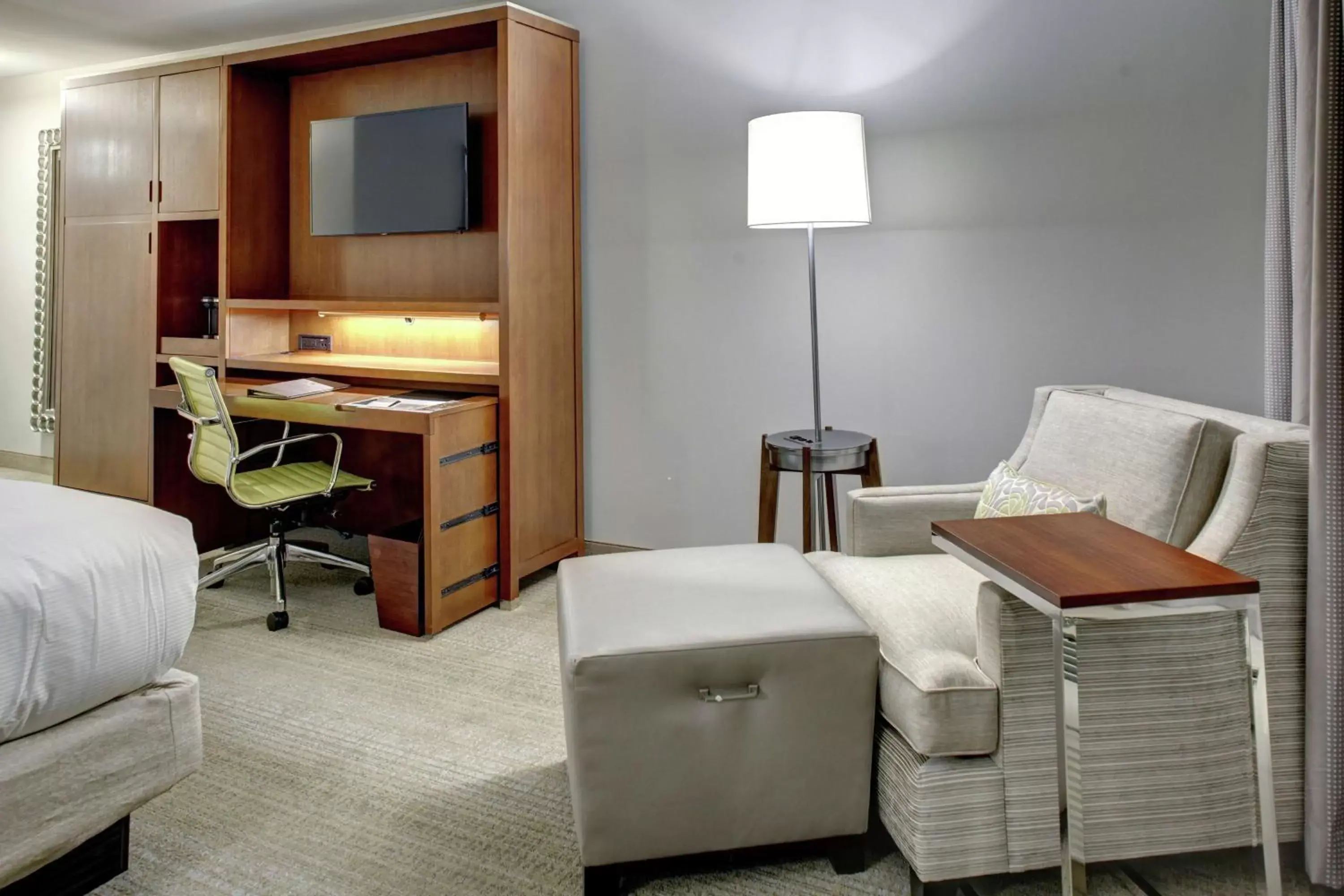 Bedroom, Bed in DoubleTree by Hilton Biloxi Bedroom, Bed in DoubleTree by Hilton Biloxi