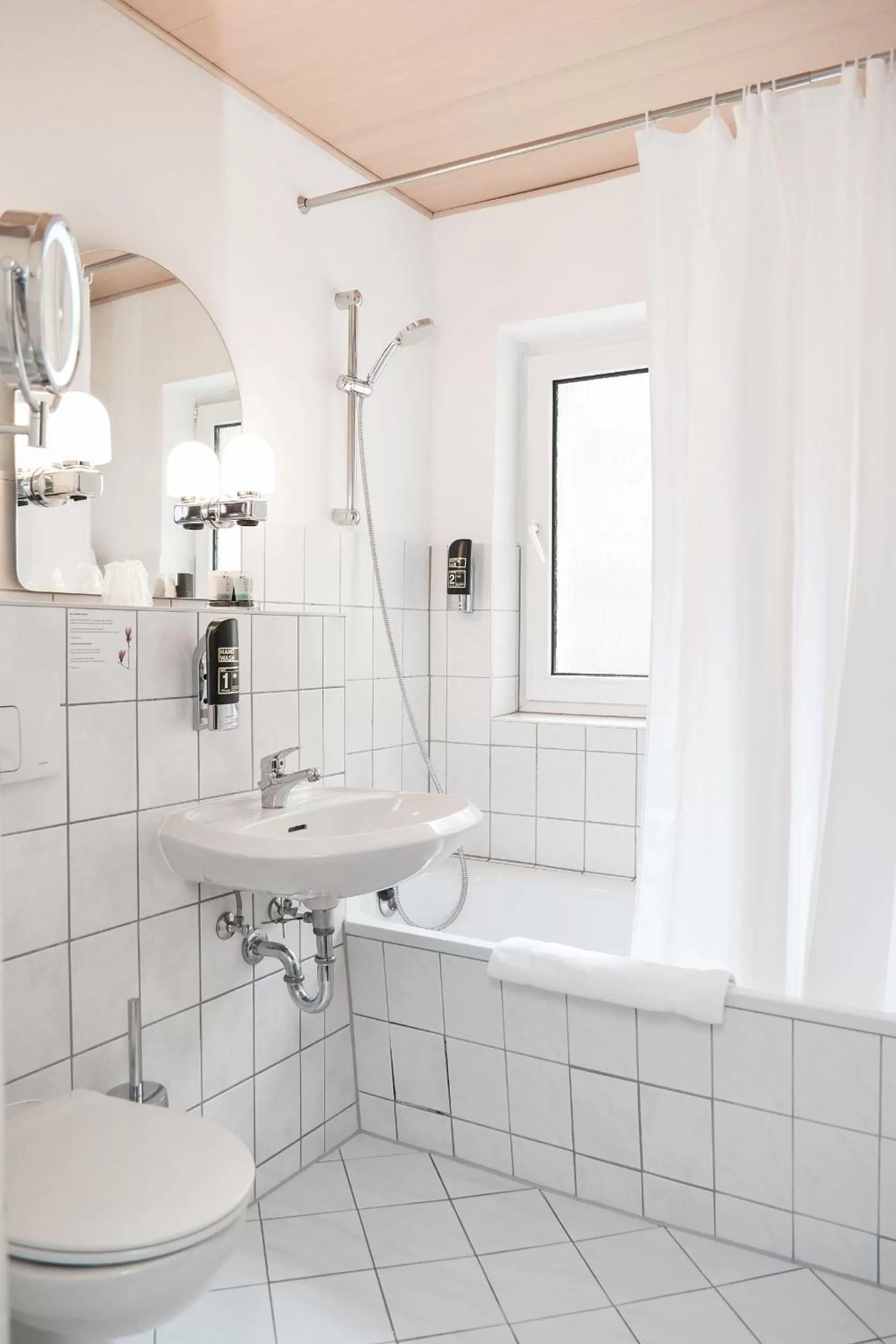 Other in Les Nations