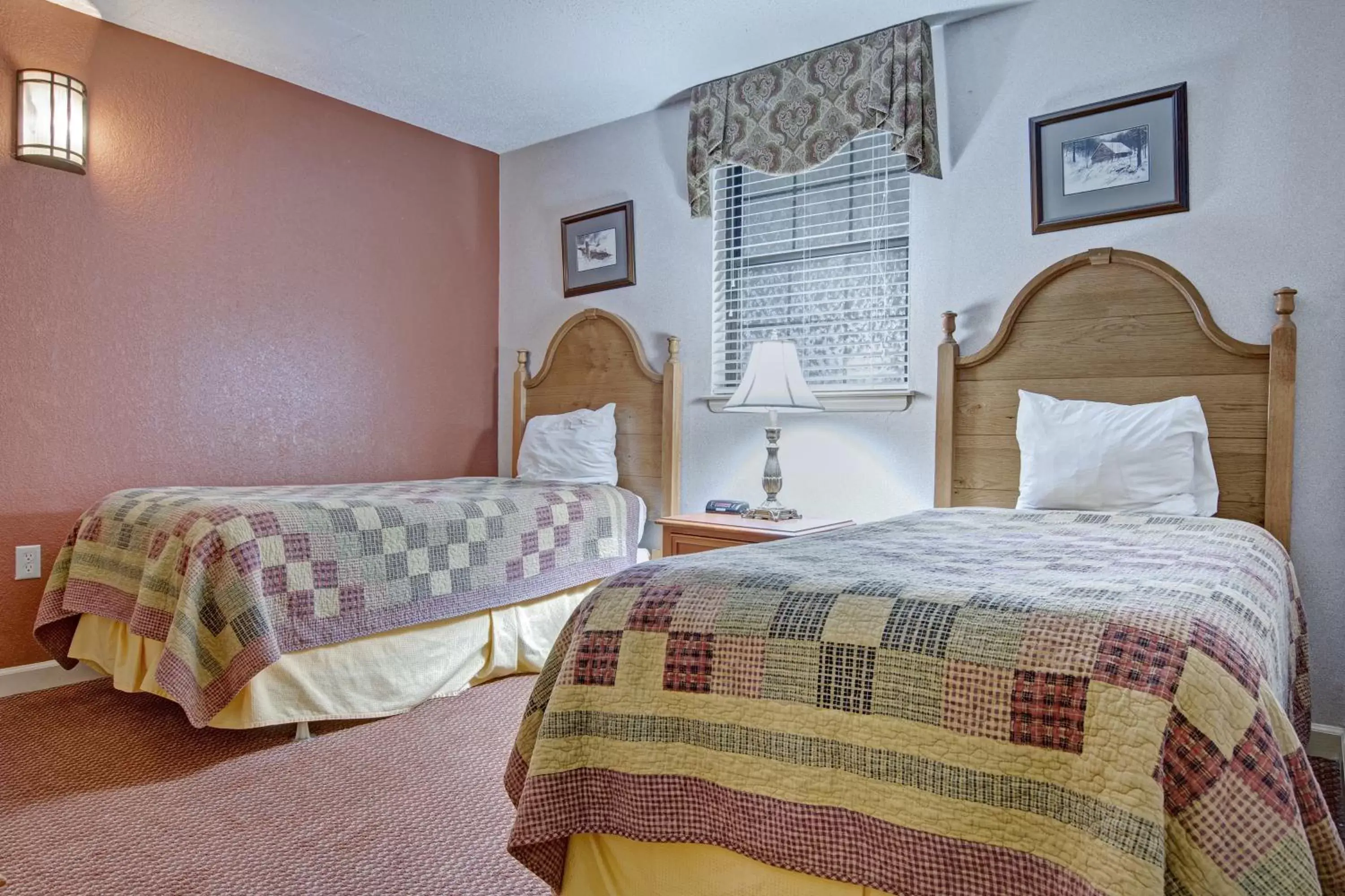 Bedroom, Bed in Gatlinburg Town Square by Exploria Resorts