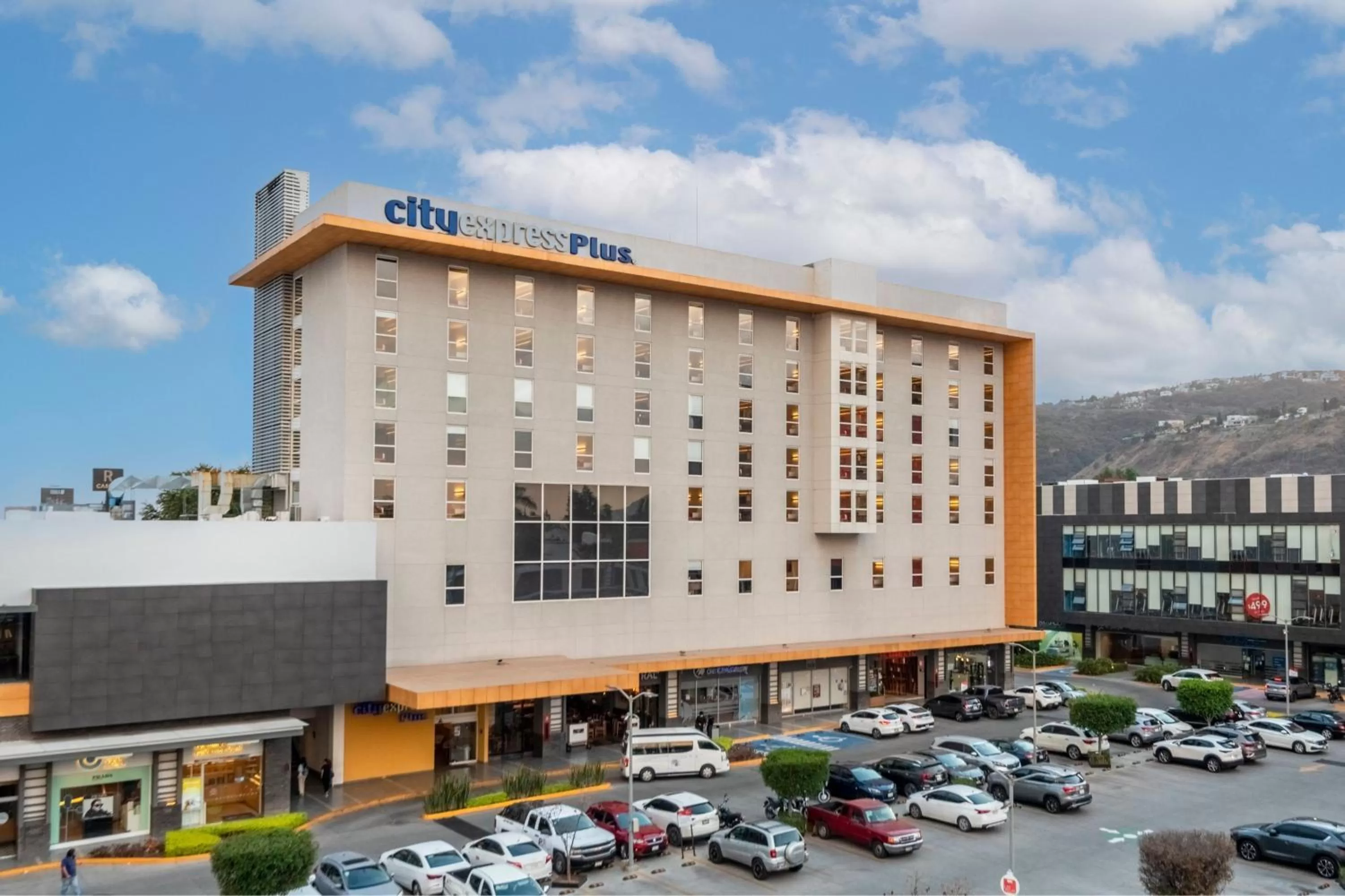Property building in City Express Plus by Marriott Guadalajara Palomar