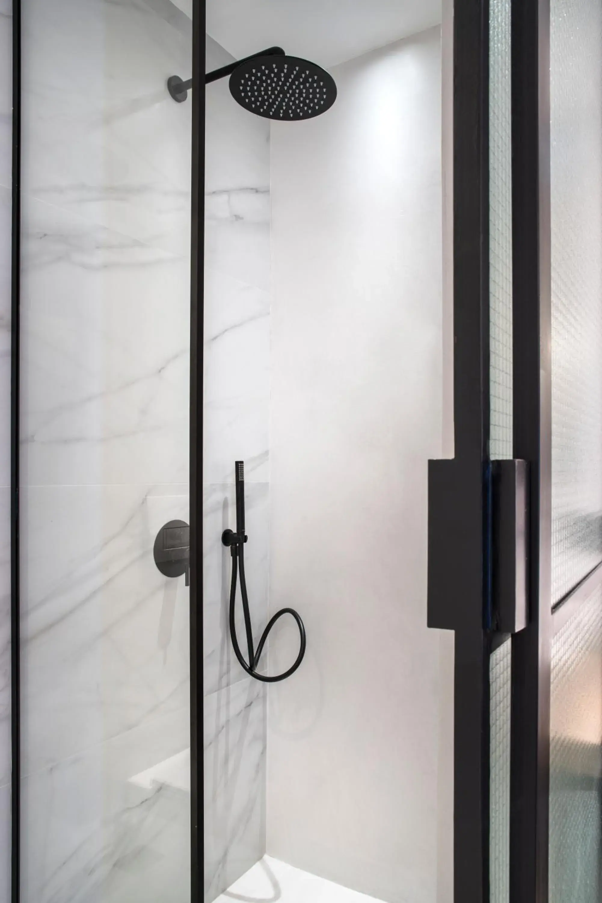 Shower, Bathroom in Niki Athens Hotel