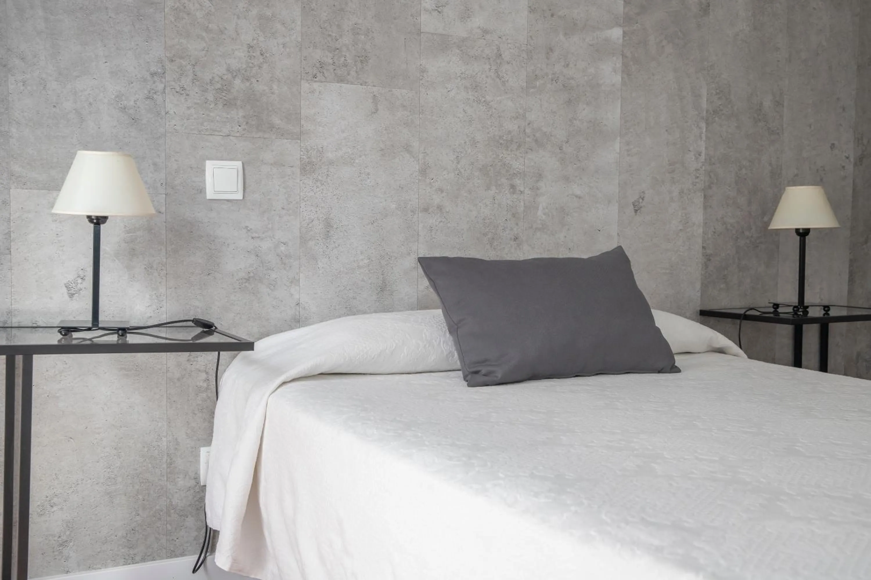 Photo of the whole room, Bed in Hostal Tokio