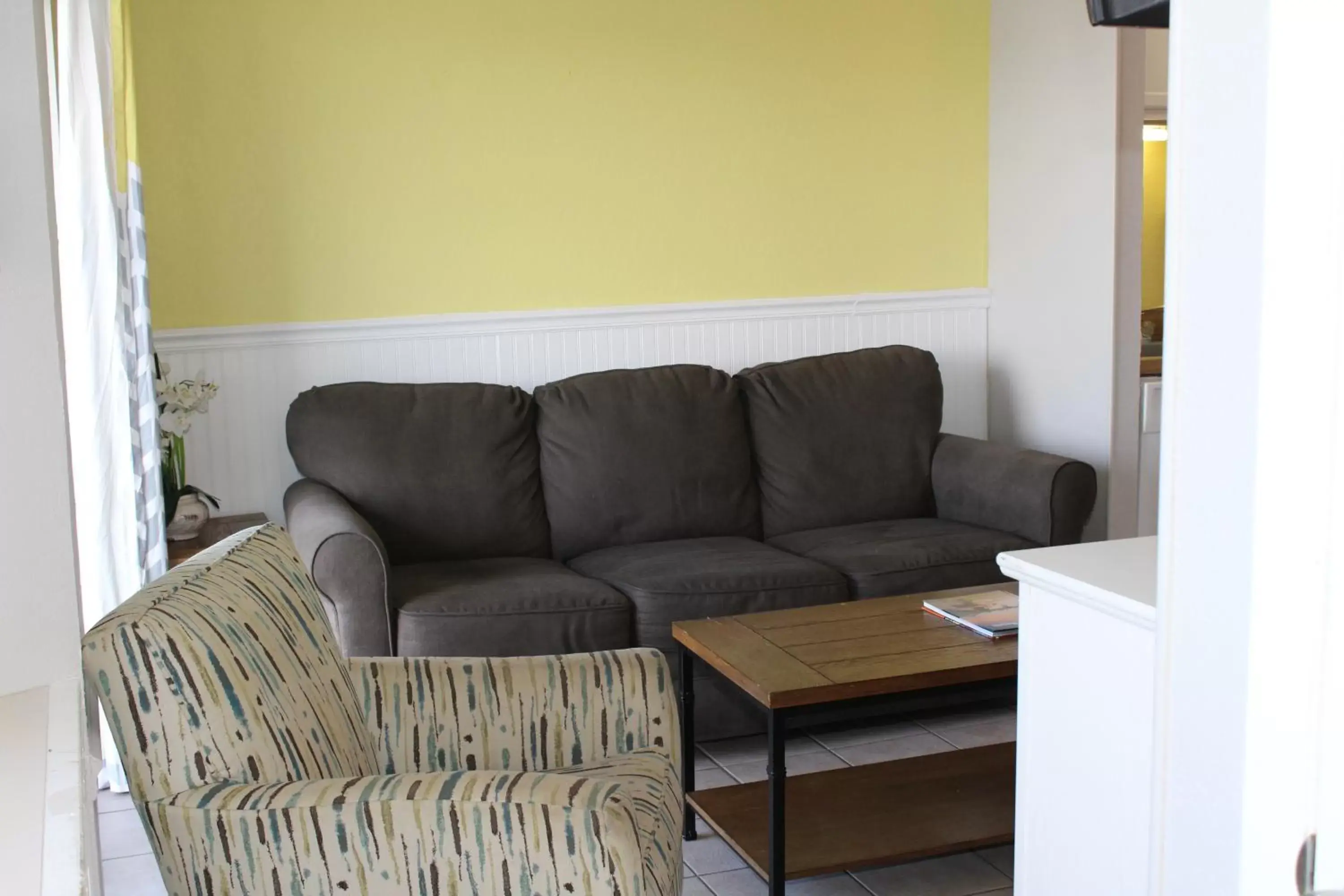 Living room, Seating Area in Myrtle Beach Resort