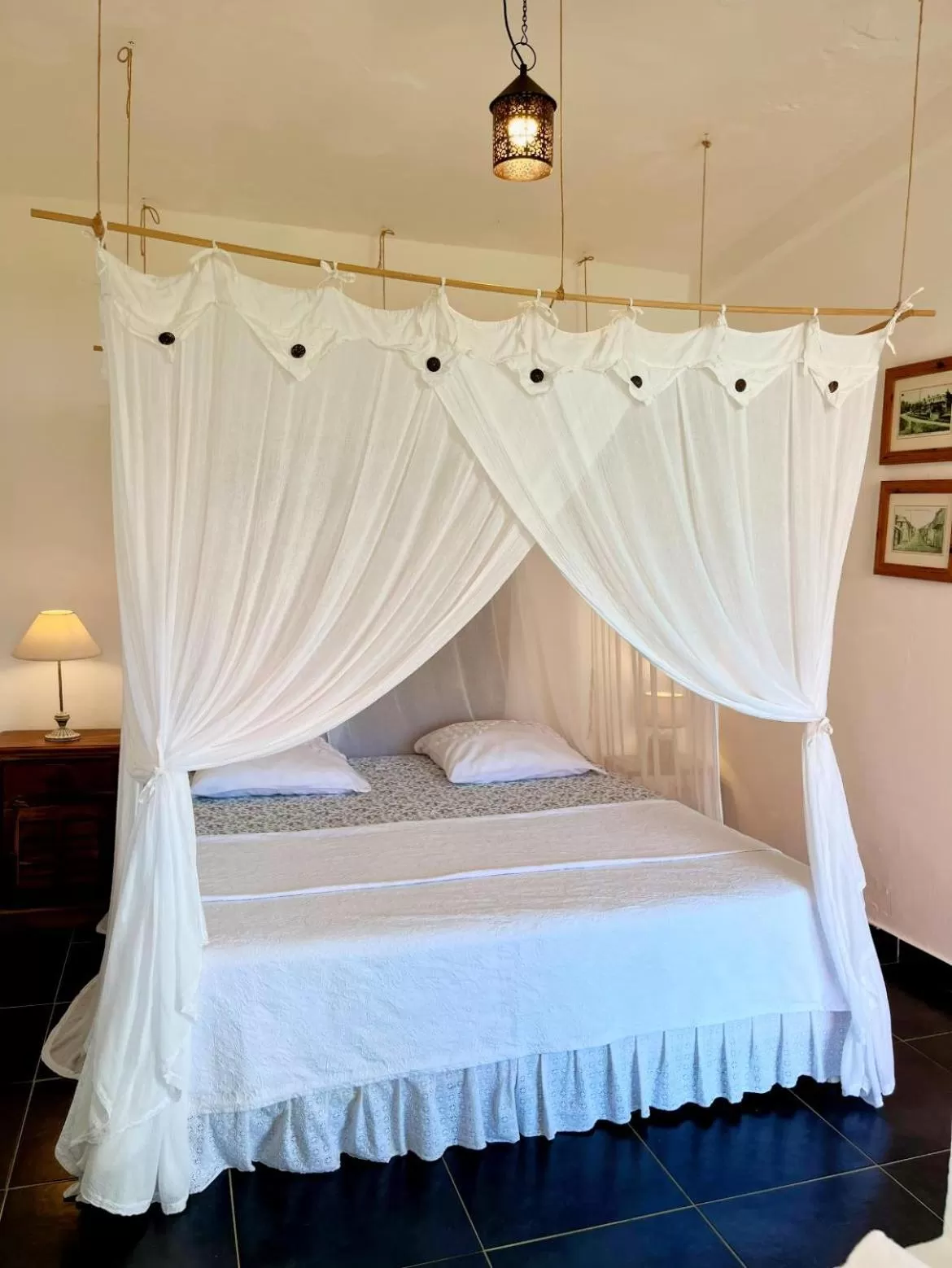 Bed in Habitation La Reine du Camp Chambres d'Hôtes