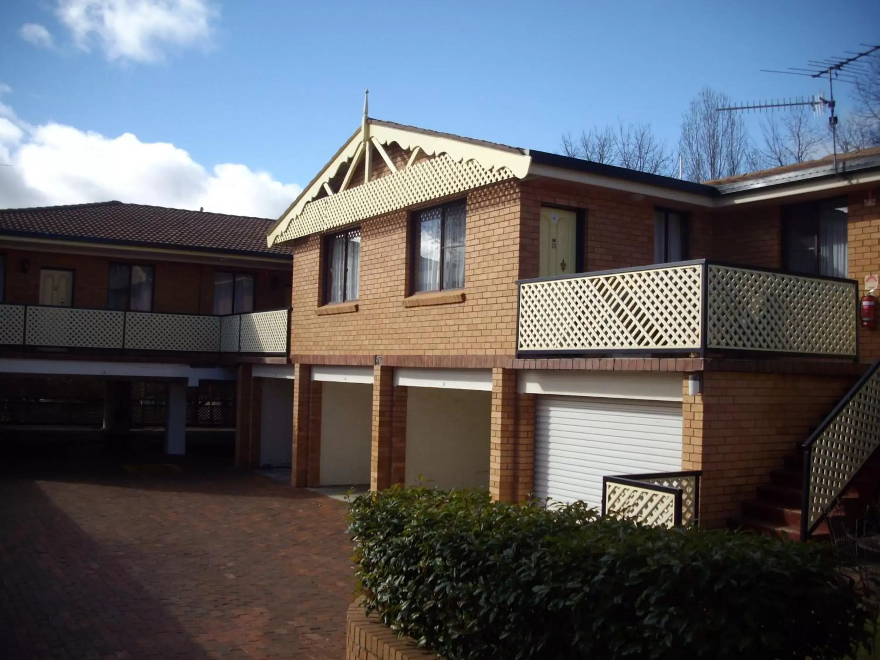 Property Building in Estelle Kramer Motel