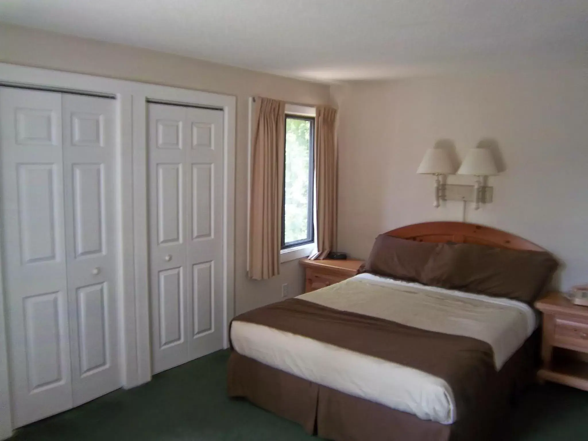 Bedroom, Bed in Waterwood Townhouses, a VRI resort