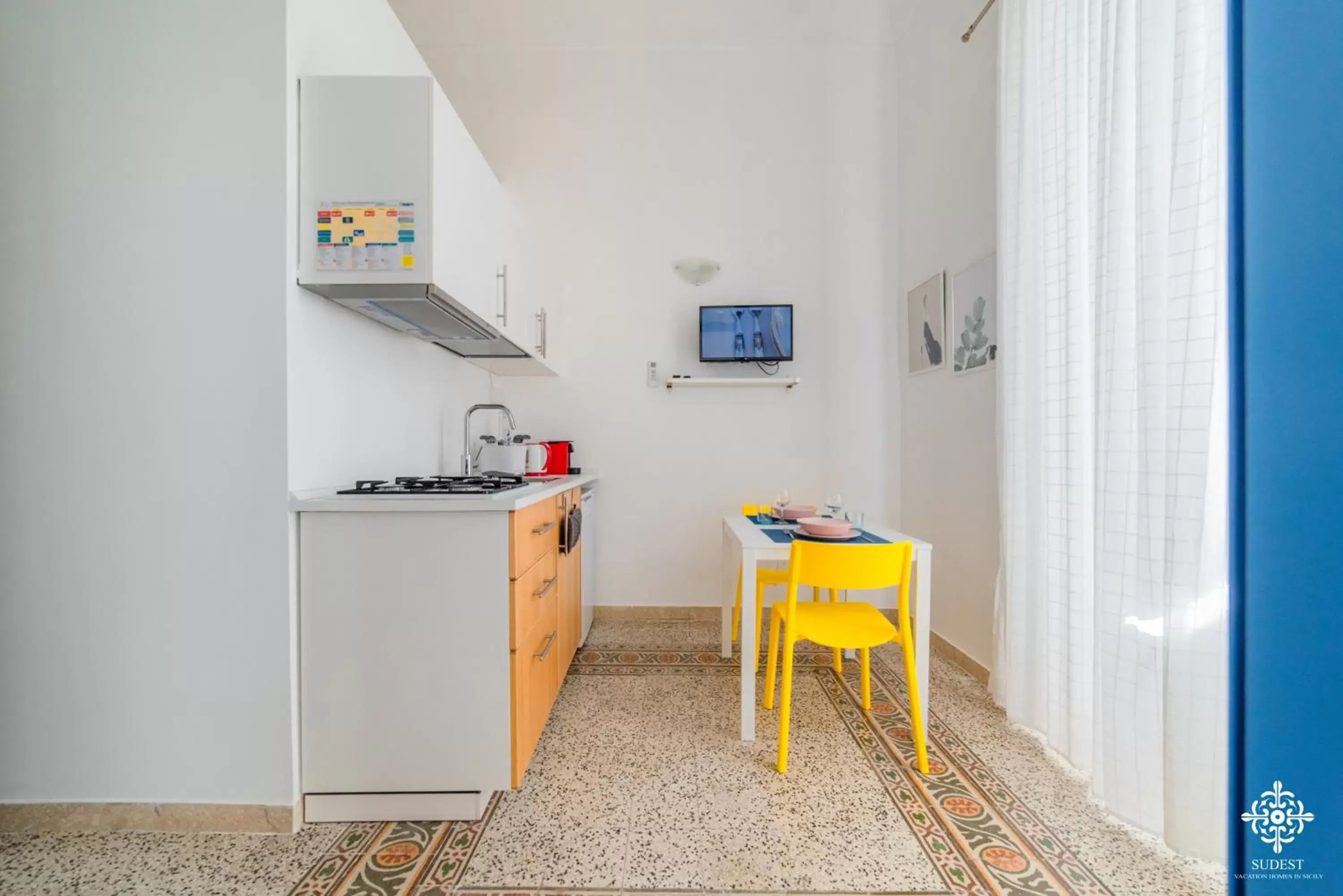 Kitchen or kitchenette in LE 4 PERLE Apartments