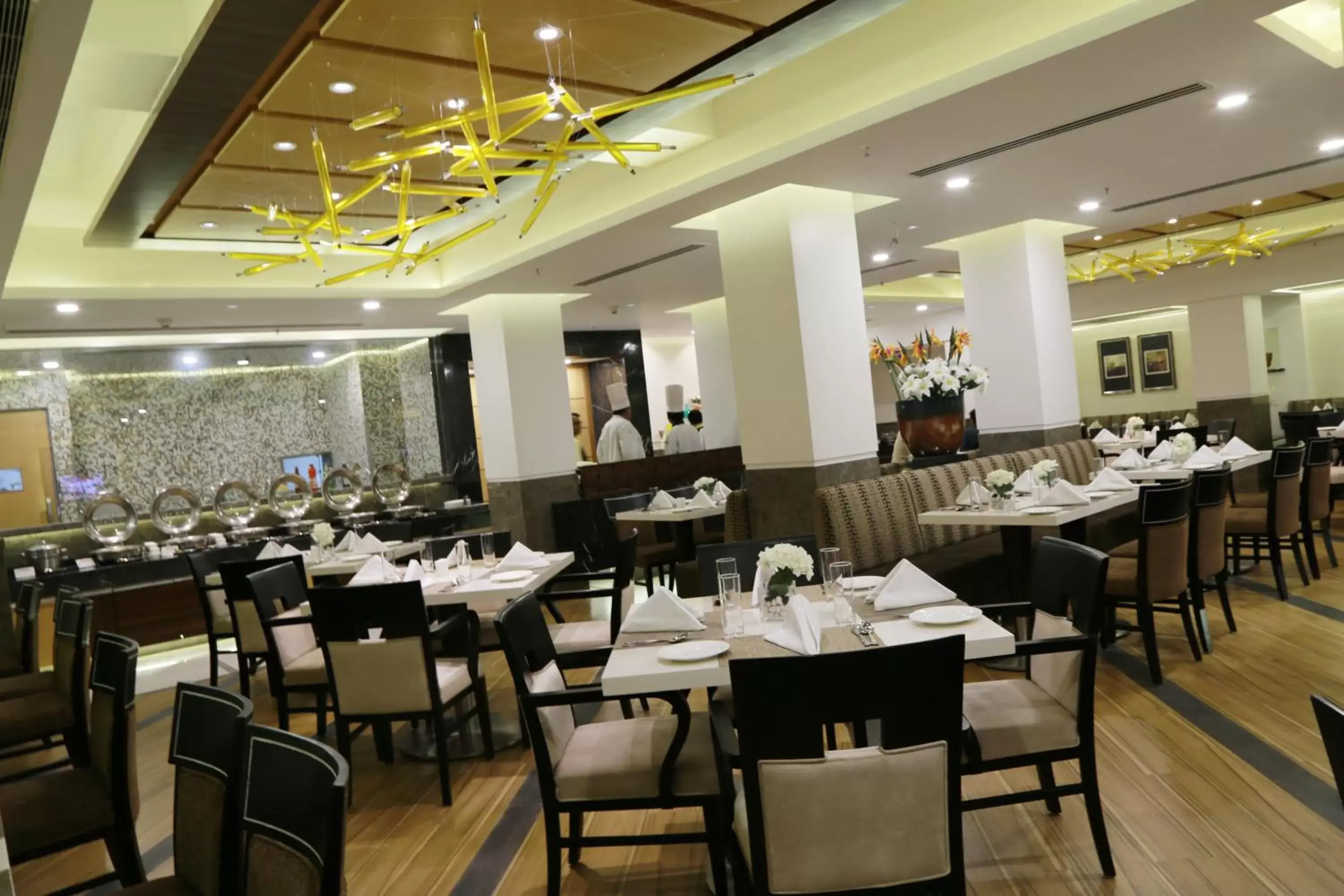 Restaurant/Places to Eat in Fortune Park Galaxy, Vapi - Member ITC's Hotel Group