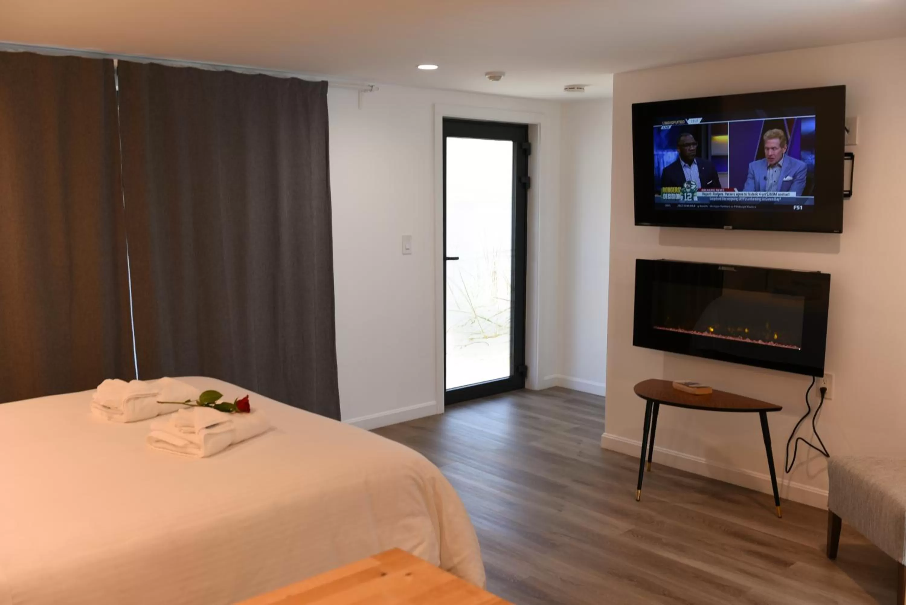 TV and multimedia, Bed in Cape Cod Veranda