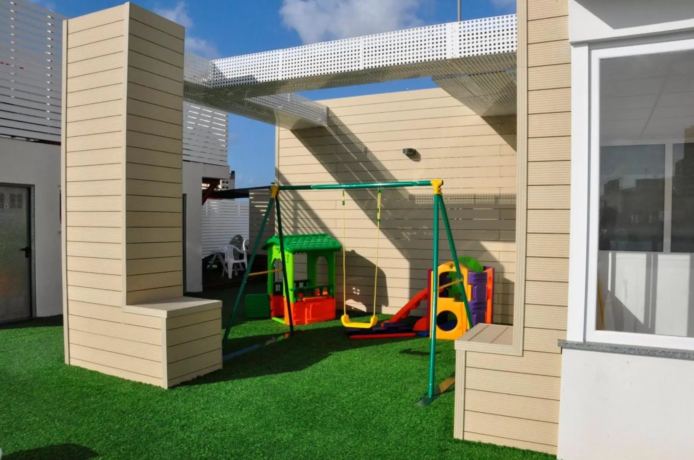 Children play ground, Children's Play Area in Sol y Sombra