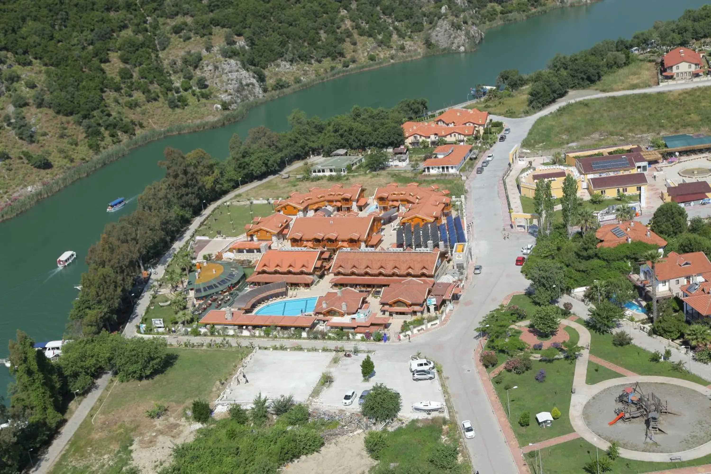 Bird's eye view, Bird's-eye View in Bc Spa Hotel