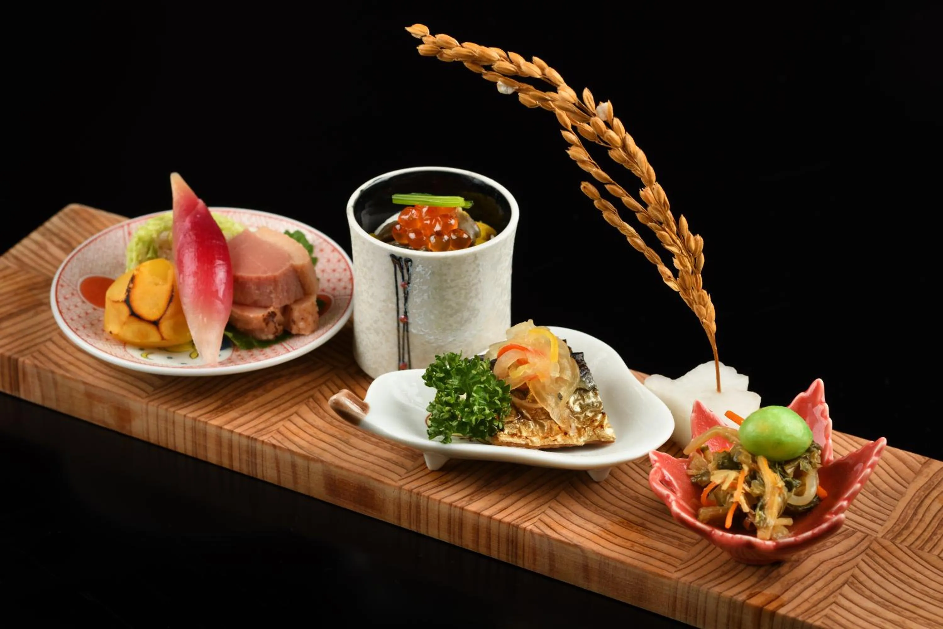 Food close-up in Hohoemino Kuyufu Tsuruya