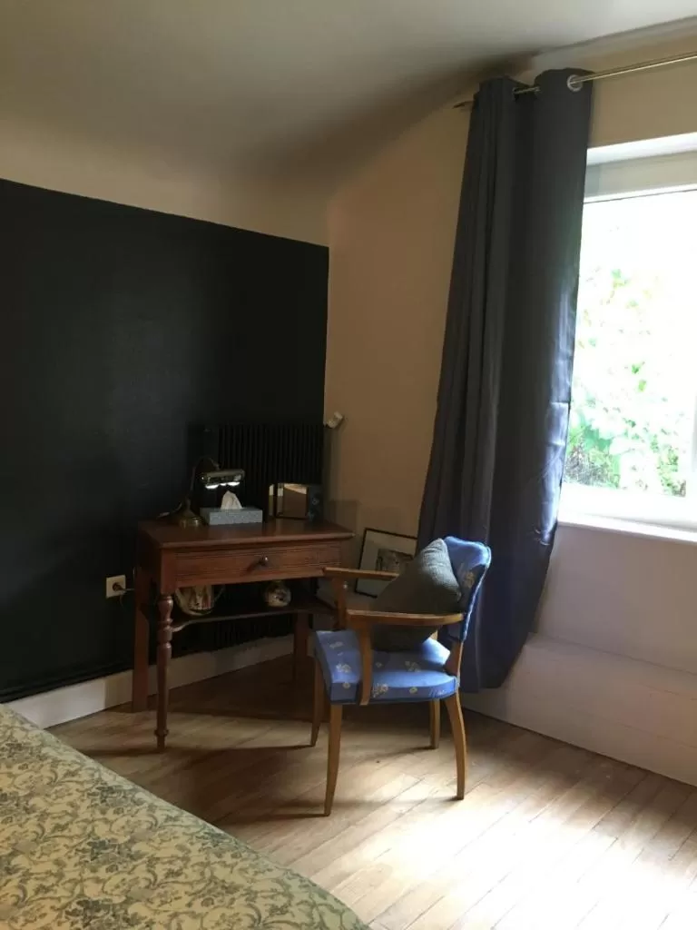 Seating area in Le Jolis Bois