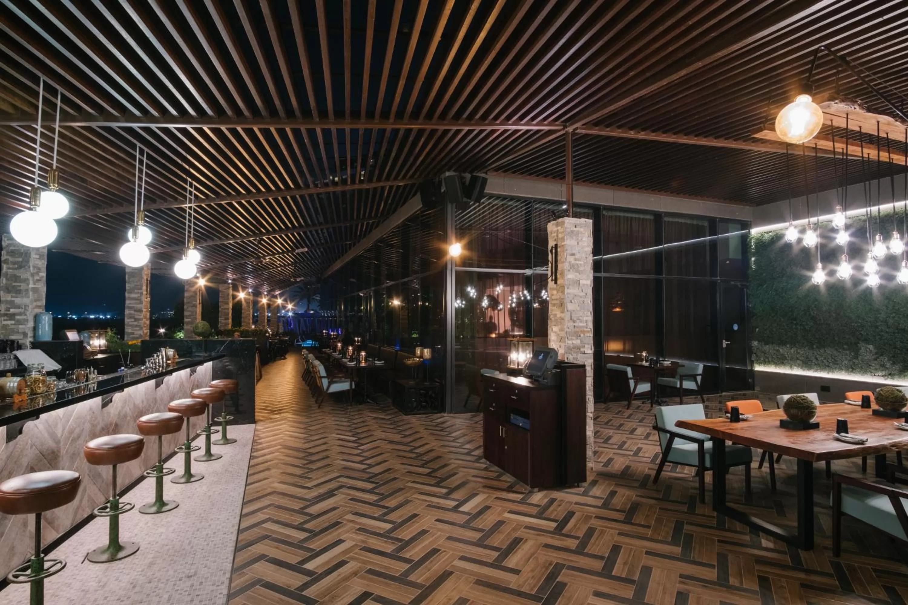 Food and drinks in Radisson Blu Hotel, Abu Dhabi Yas Island