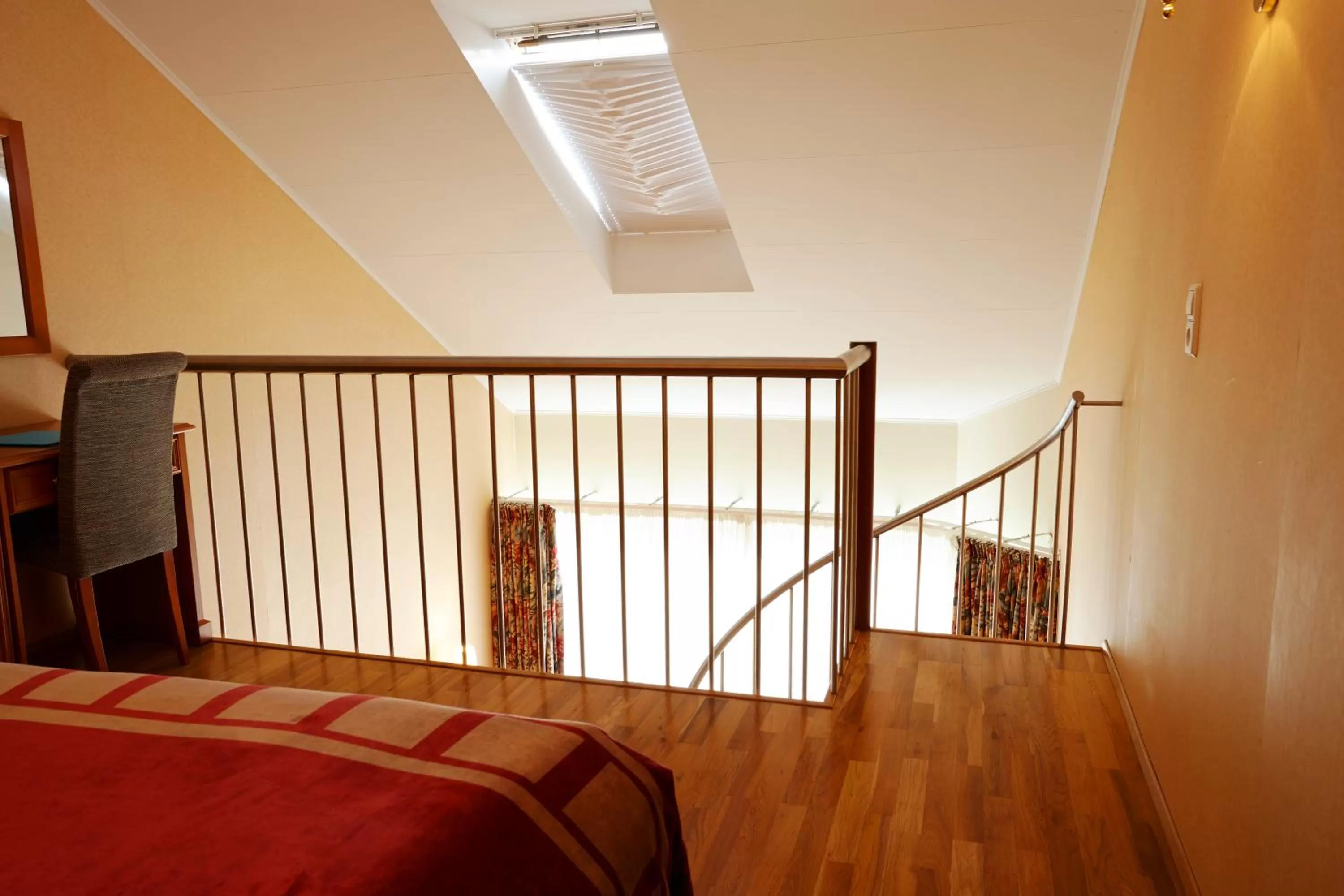 Living room, Bed in Fosshotel Rauðará