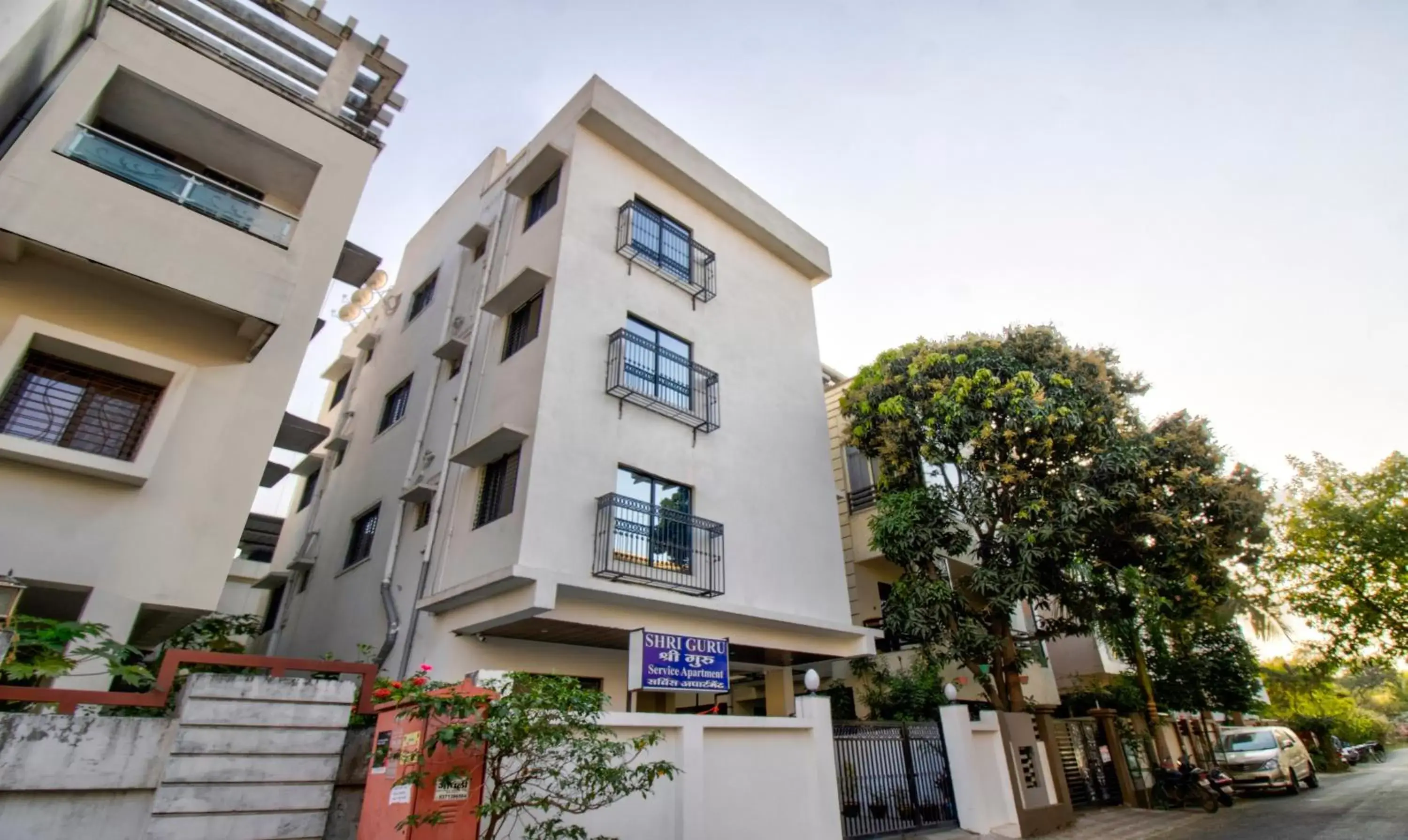 Property building in Itsy Hotels Shri Guru Service Apartment Property building in Itsy Hotels Shri Guru Service Apartment