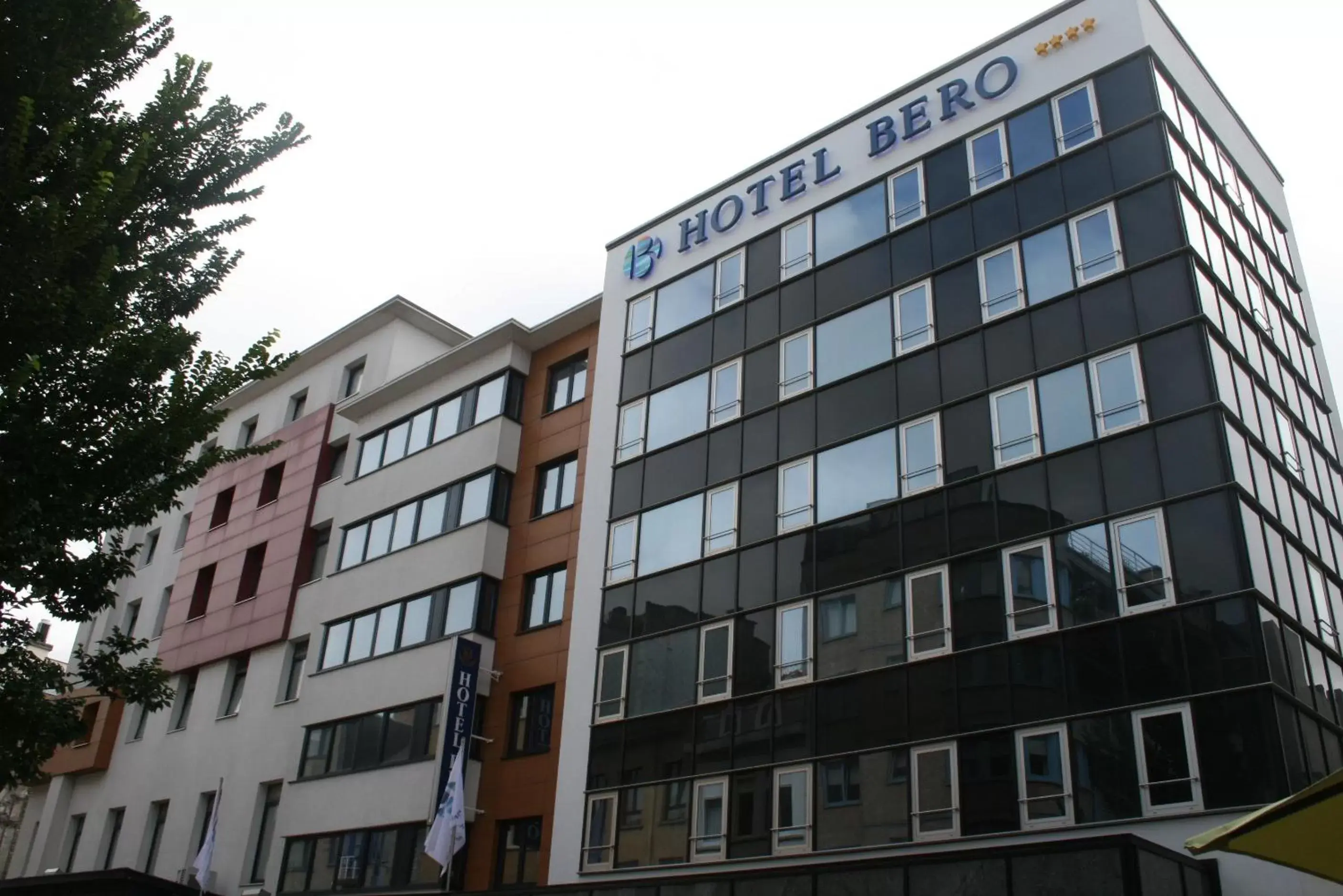 Facade/entrance, Property Building in Hotel Bero