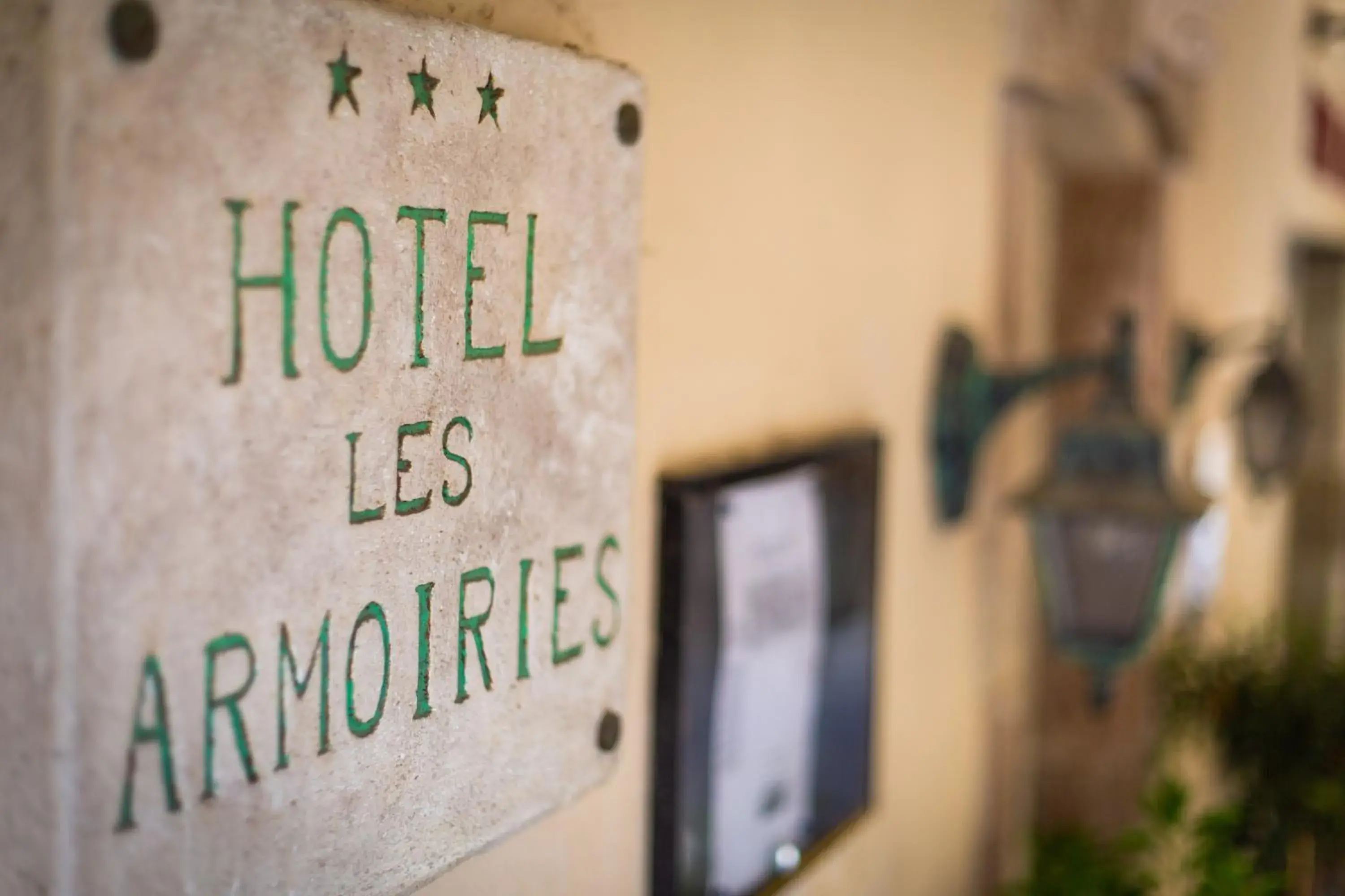 Logo/Certificate/Sign in Hotel les Armoiries