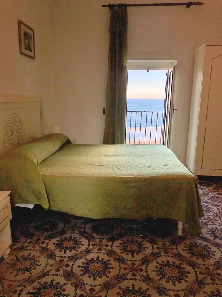 Summer, Bed in Rocca Sul Mare Hotel
