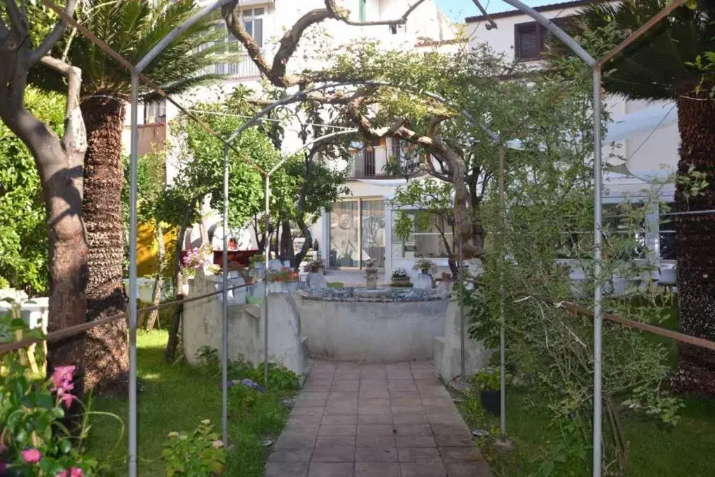 Garden in Palazzo Ducale Suites