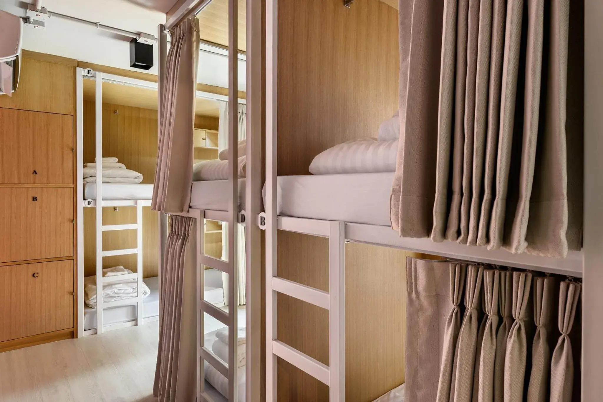 bunk bed in Travelier Hostel