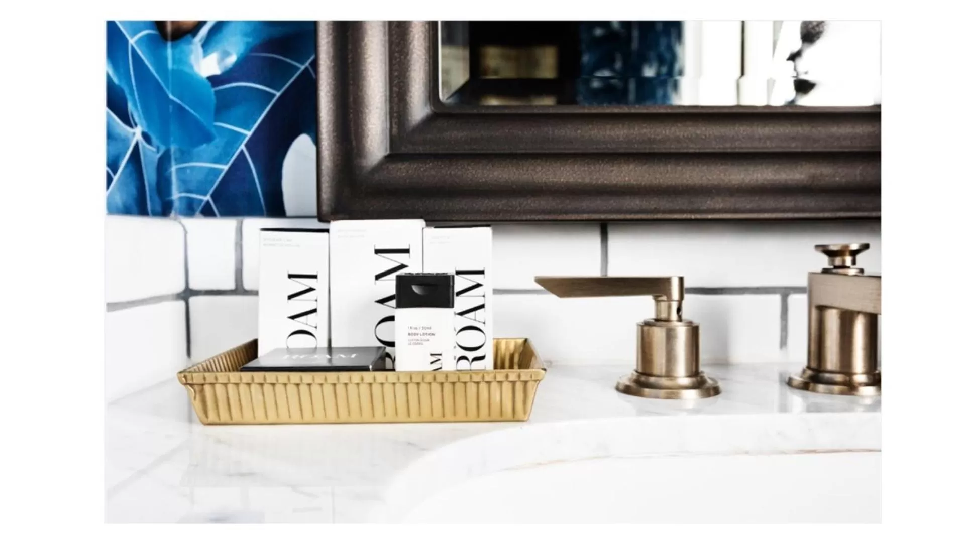 Bathroom in Hotel Figueroa, Unbound Collection by Hyatt