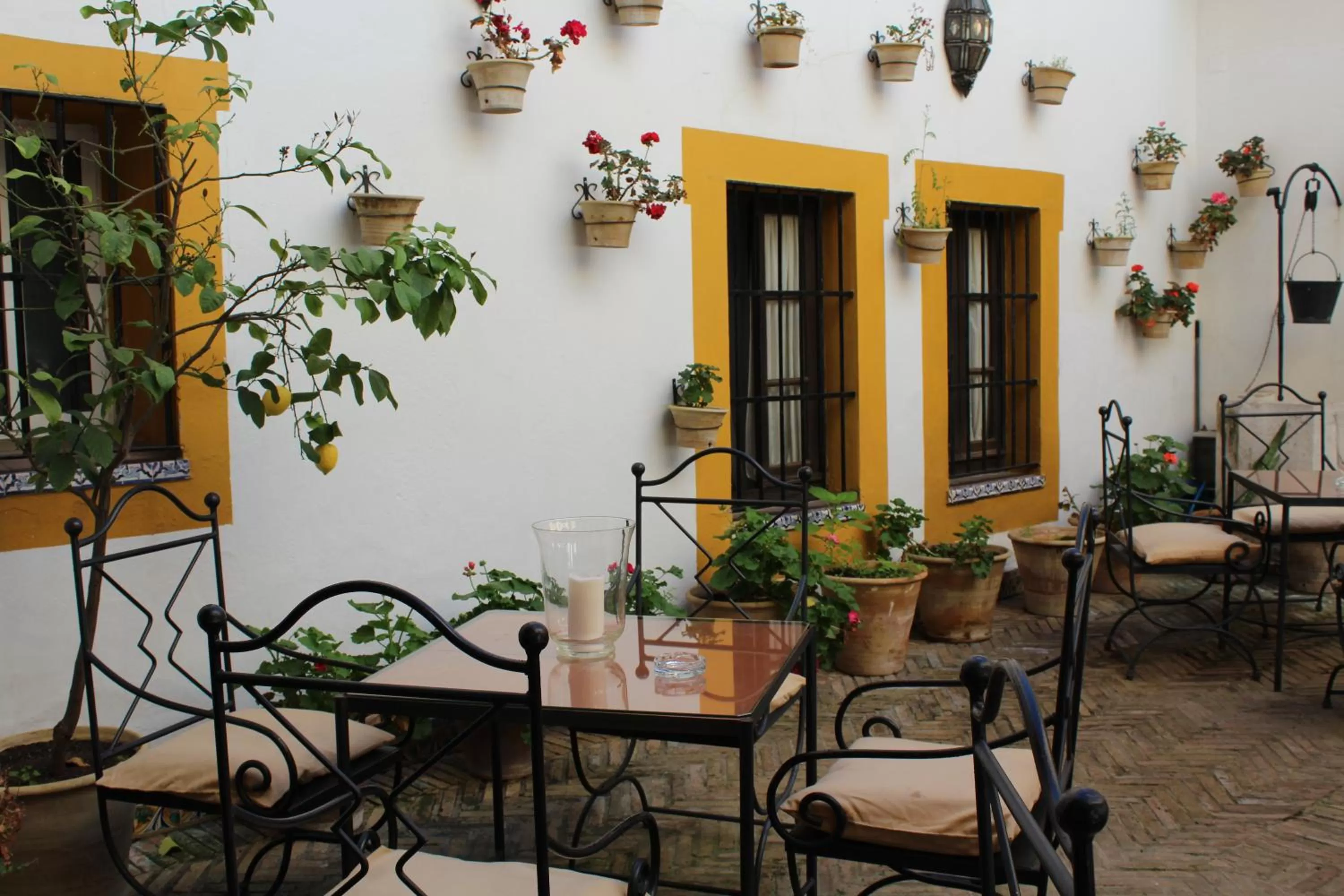 Patio in Hotel Casa Imperial