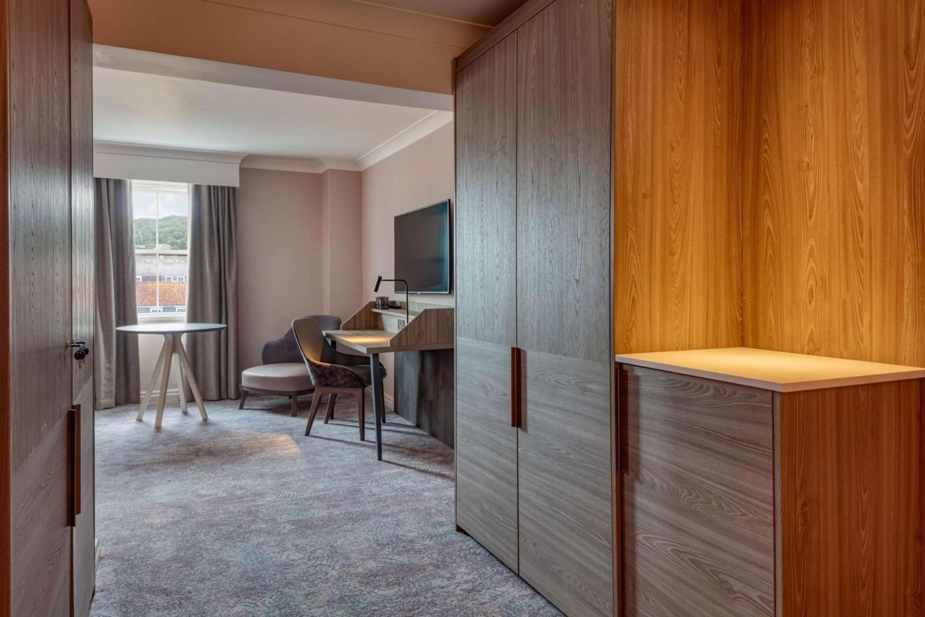 Photo of the whole room in DoubleTree by Hilton Bath