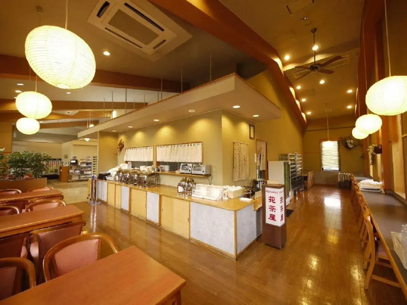 Restaurant/Places to Eat in Hotel Route-Inn Court Azumino Toyoshina Ekiminami