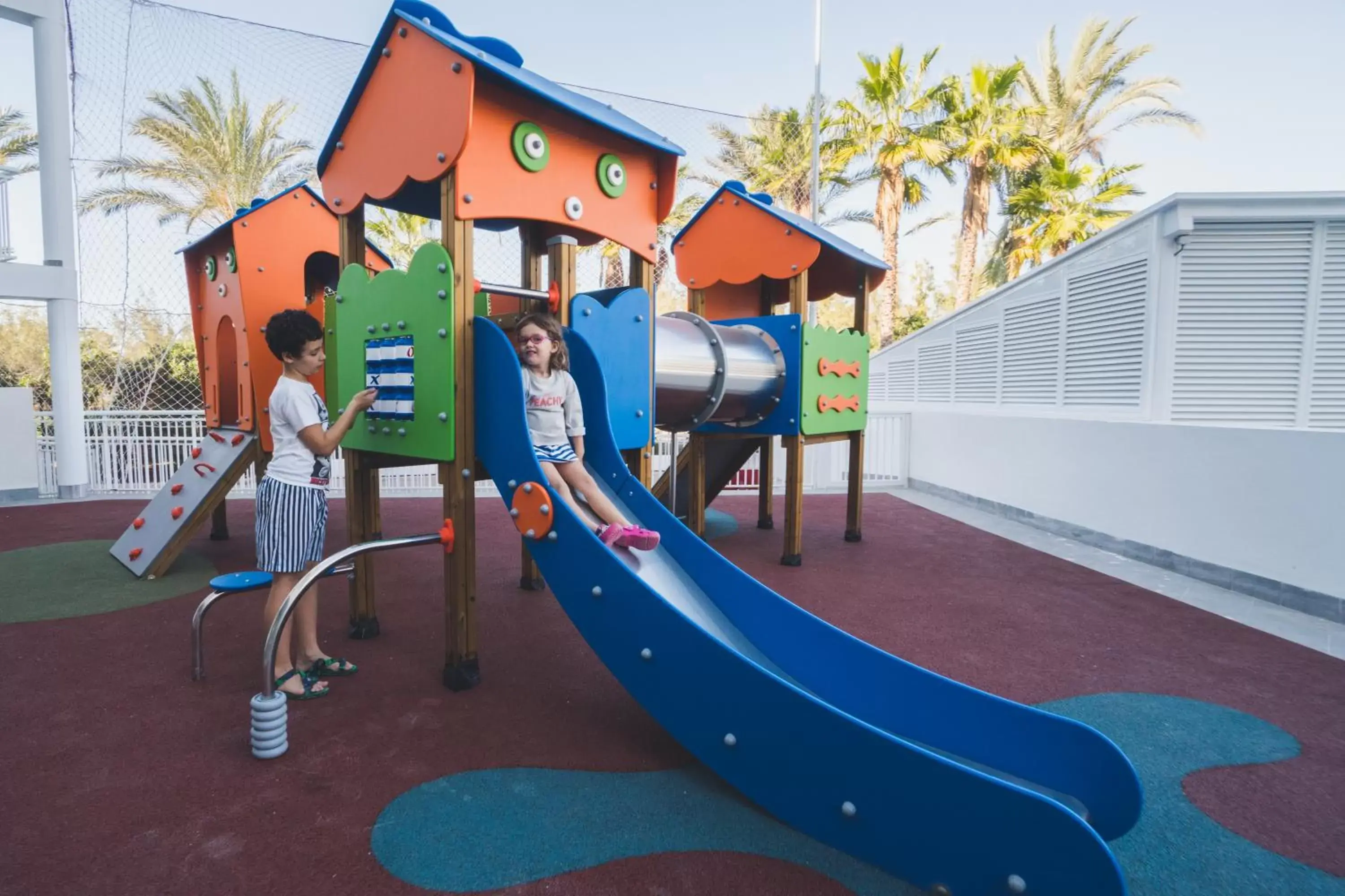 Kids's club, Children's Play Area in Gara Suites Golf & Spa