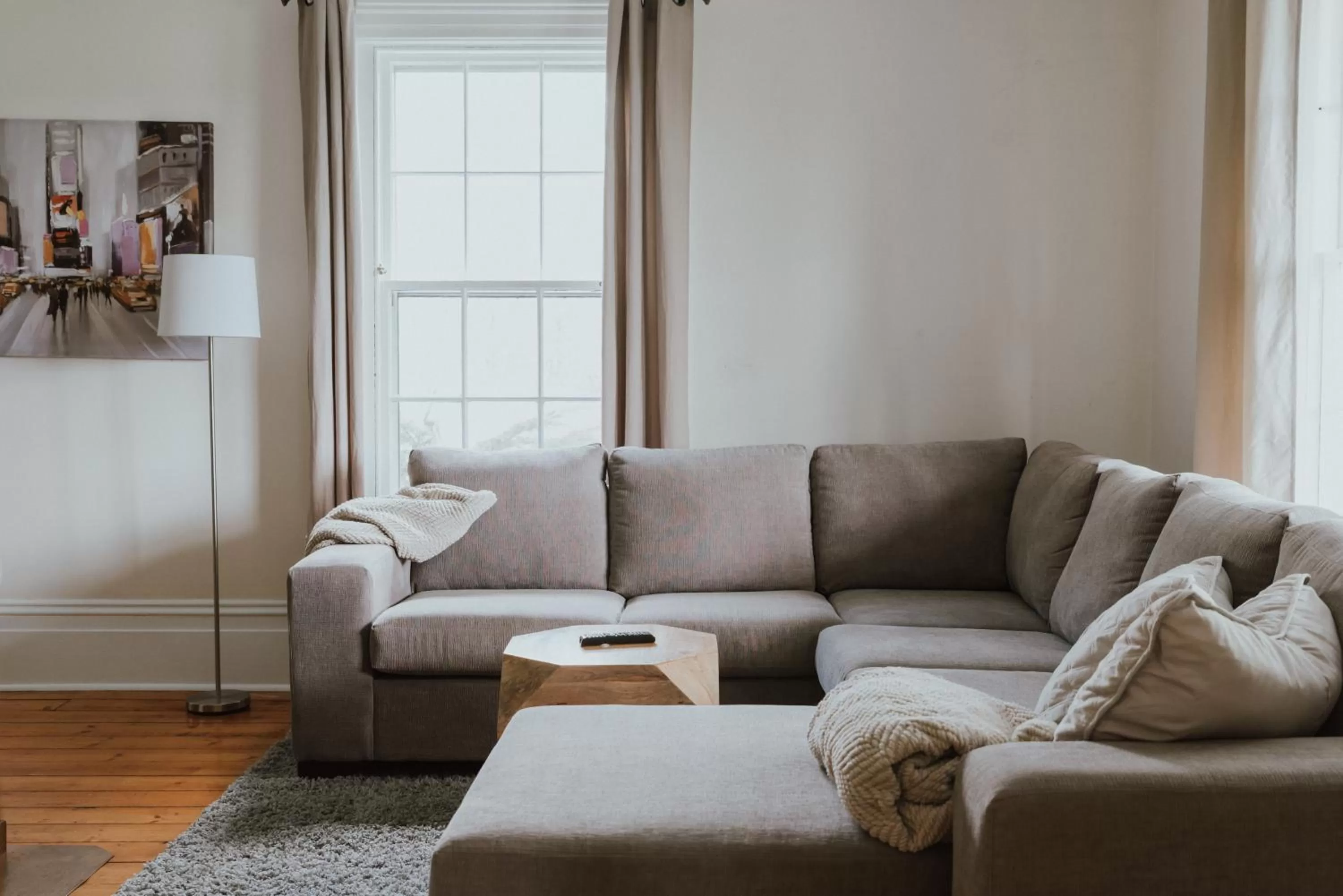 The Kitch'inn - Boutique Inn and Wine Bar