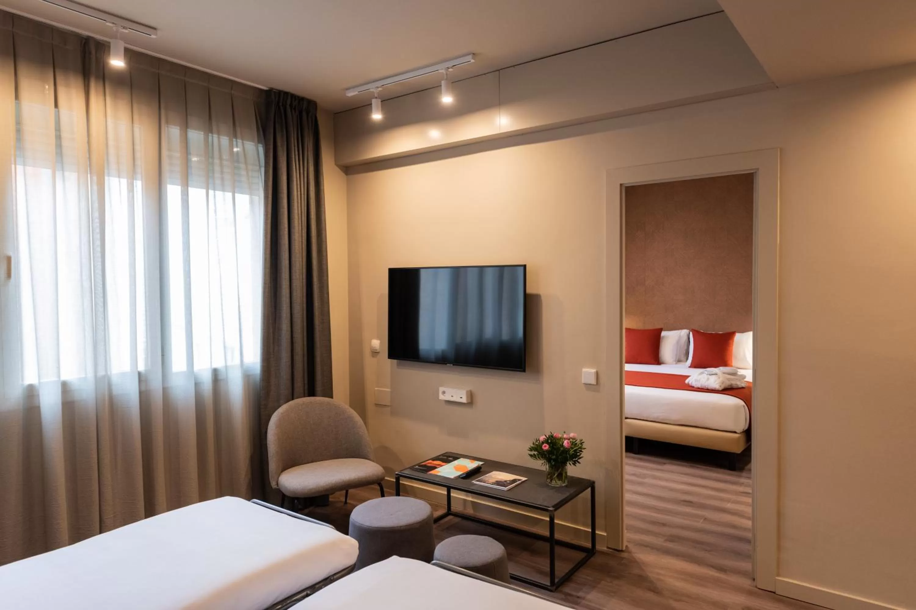 Photo of the whole room, Bed in Atenea Rekord Suites Barcelona