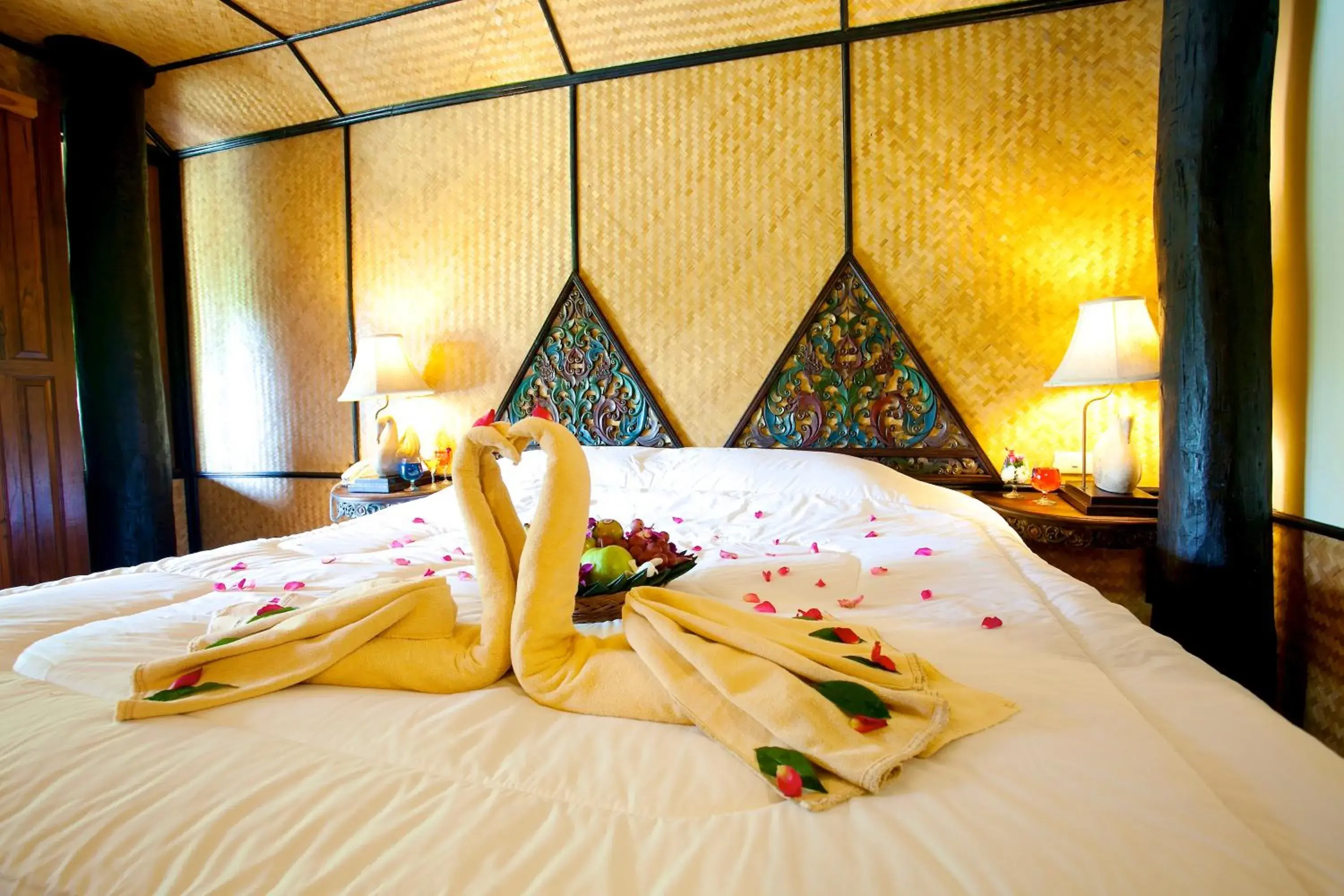 Bed in Lampang River Lodge (SHA Certified)