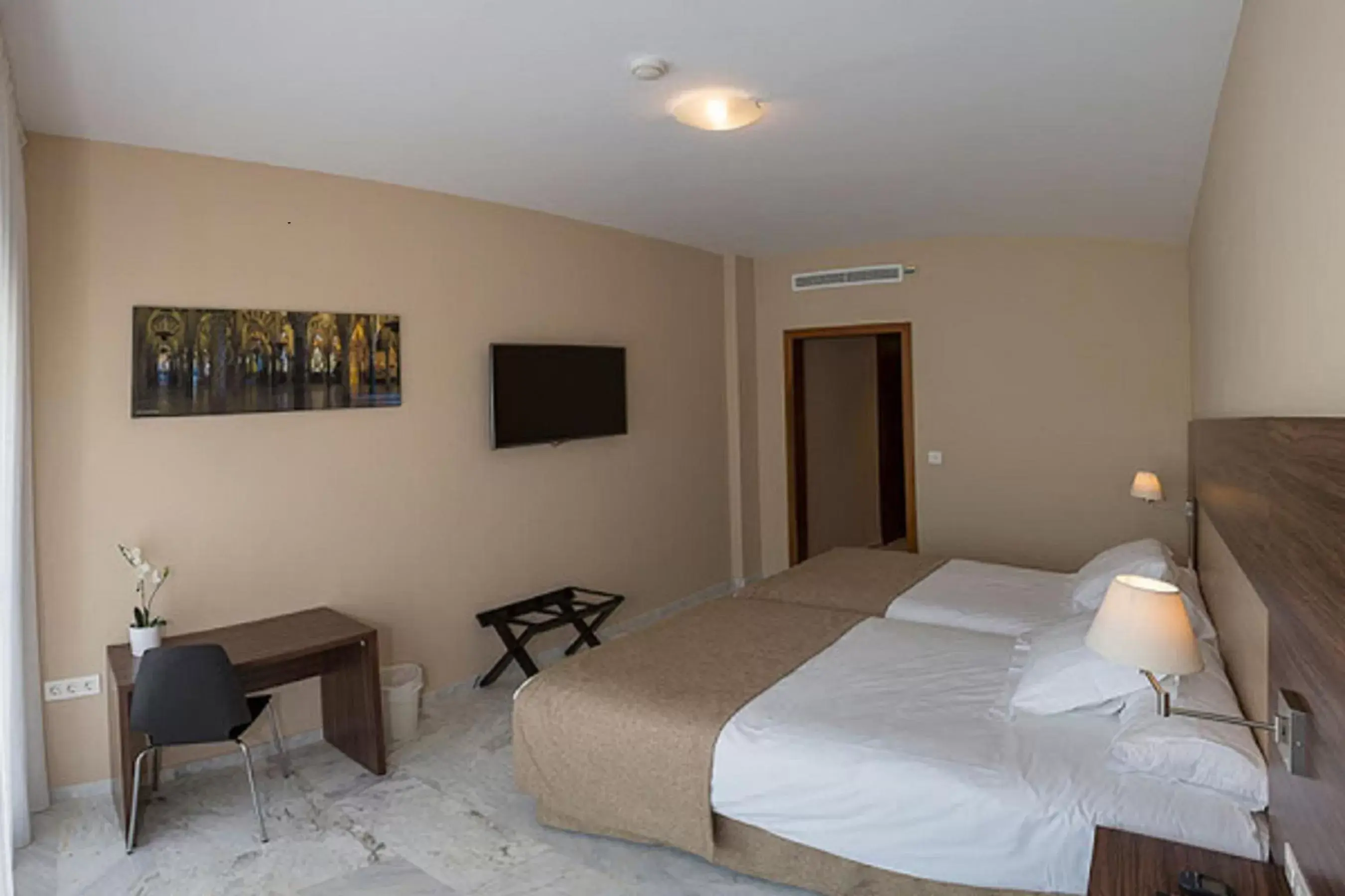 Bedroom, Bed in Hotel Finca Los Abetos
