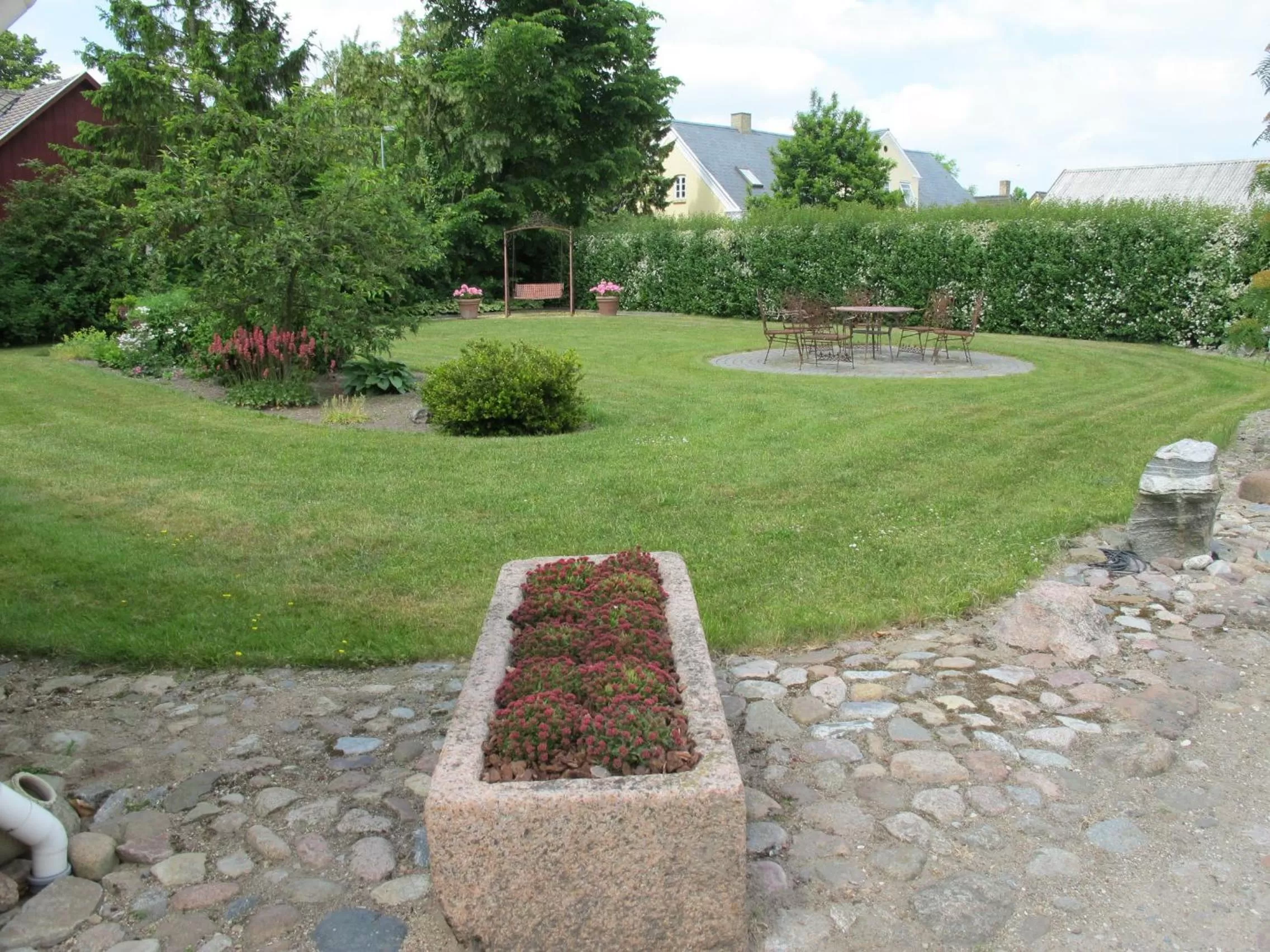 Garden in Birkende Bed and Breakfast