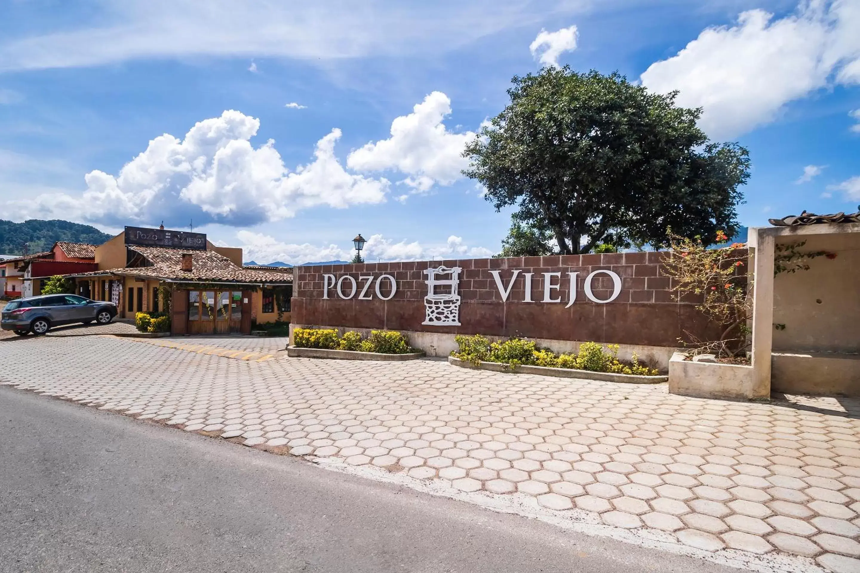 Facade/entrance, Property Logo/Sign in Hotel Pozo Viejo
