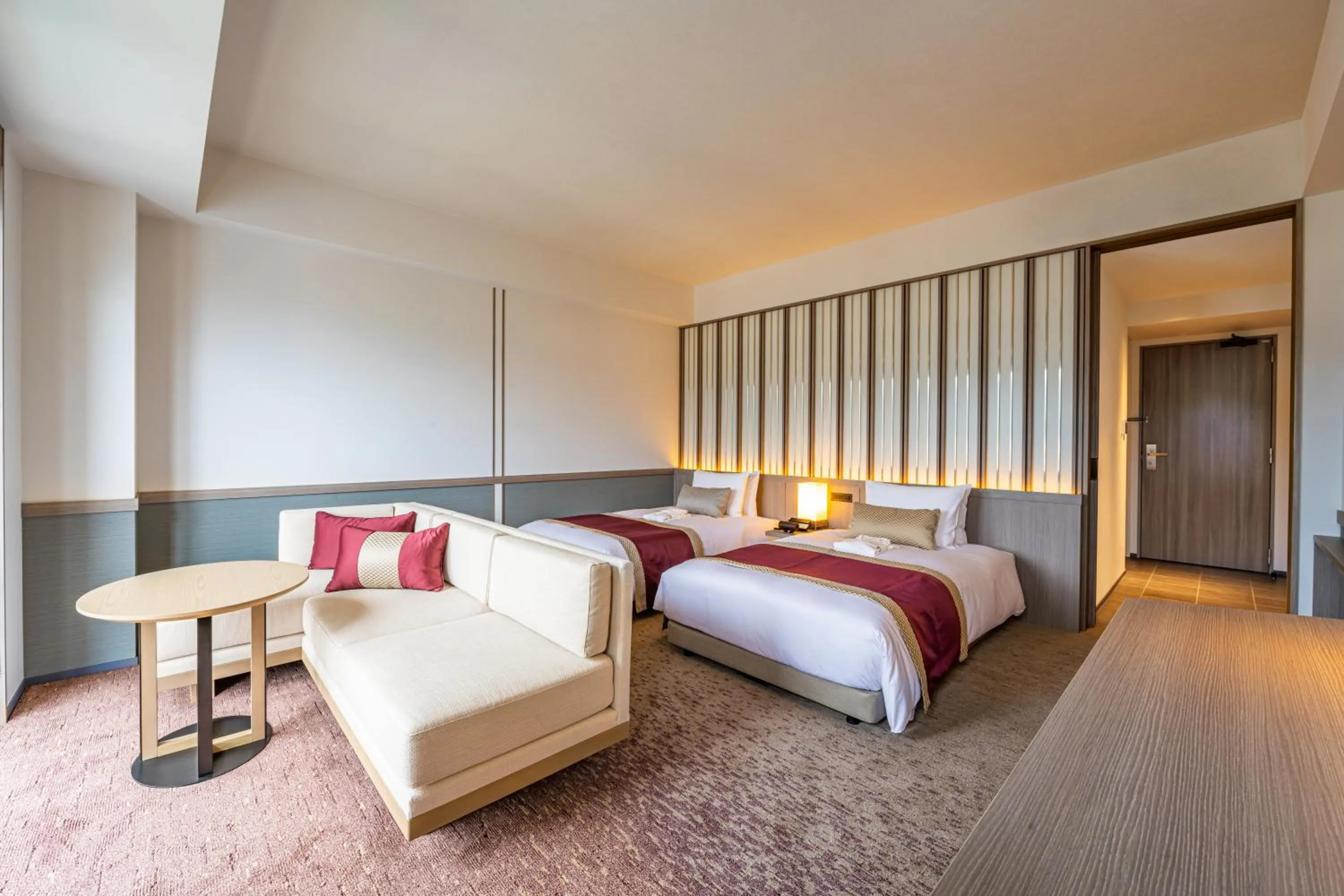 Photo of the whole room, Bed in The Gate Hotel Kyoto Takasegawa by Hulic