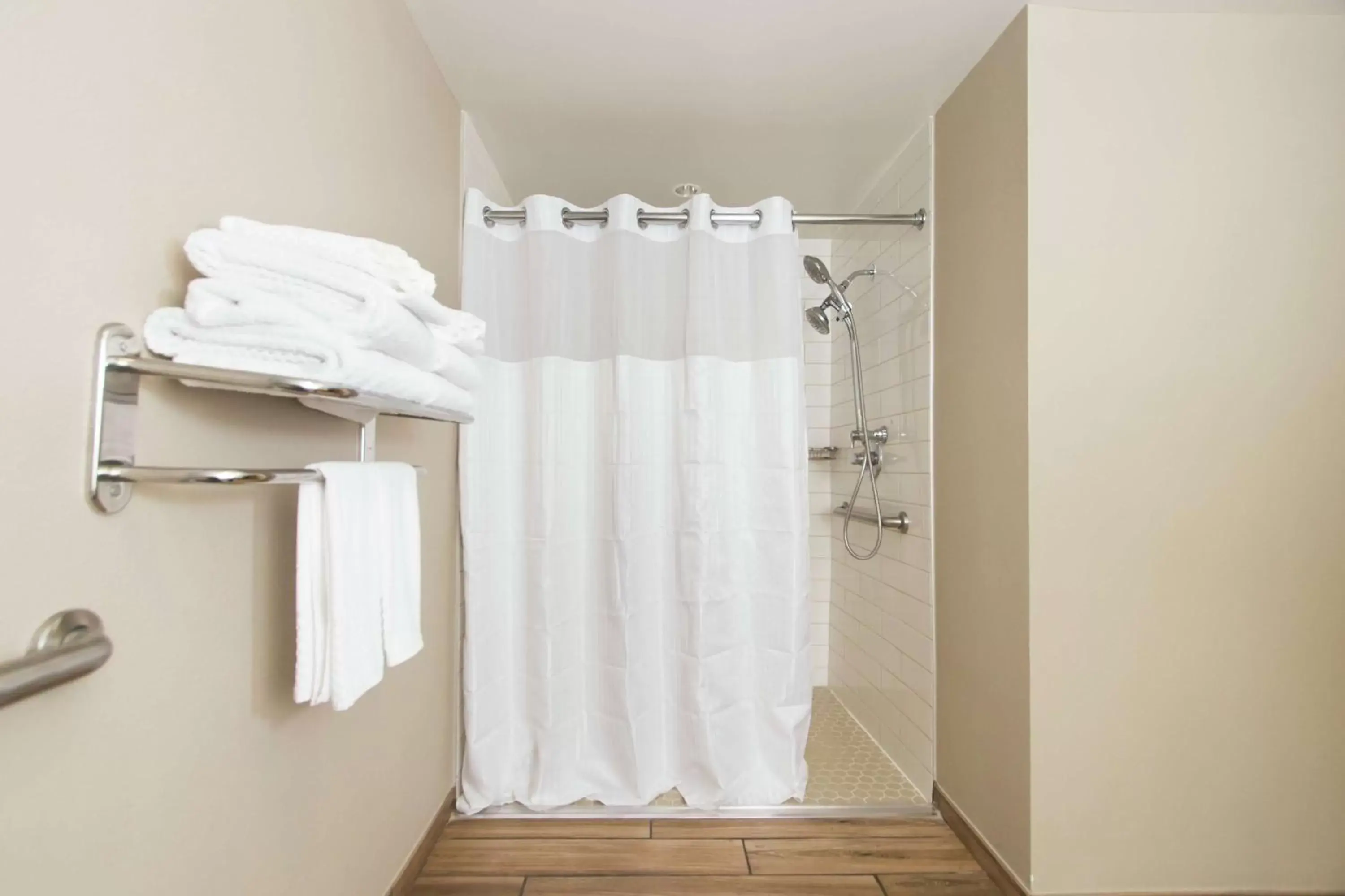 Bathroom in DoubleTree by Hilton Grand Key Resort