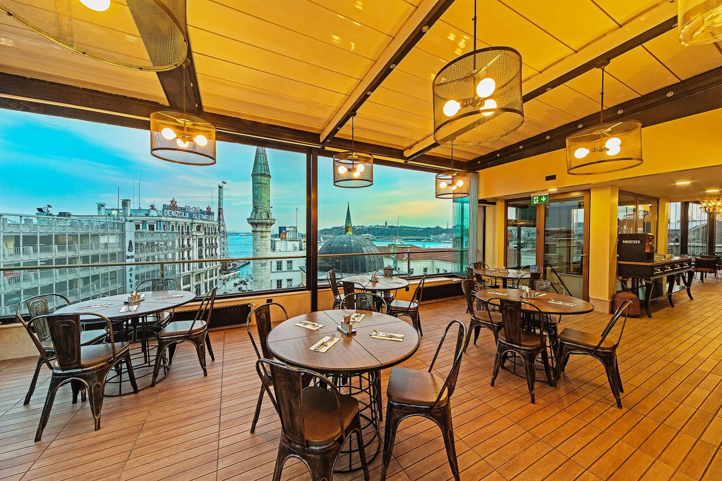 Restaurant/places to eat in Ada Karakoy Hotel - Special Category Restaurant/places to eat in Ada Karakoy Hotel - Special Category