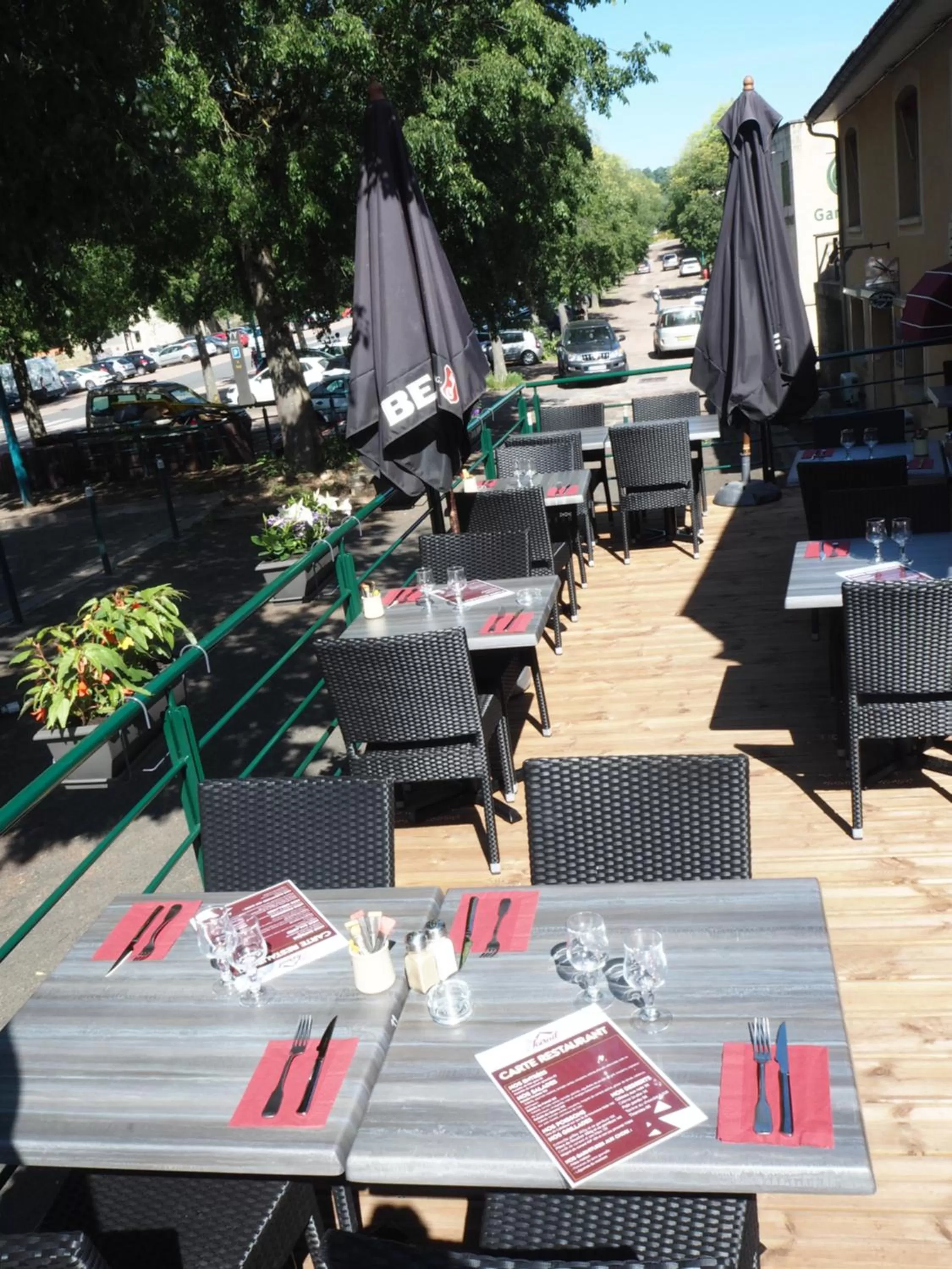 Restaurant/Places to Eat in HOTEL LE FOIRAIL