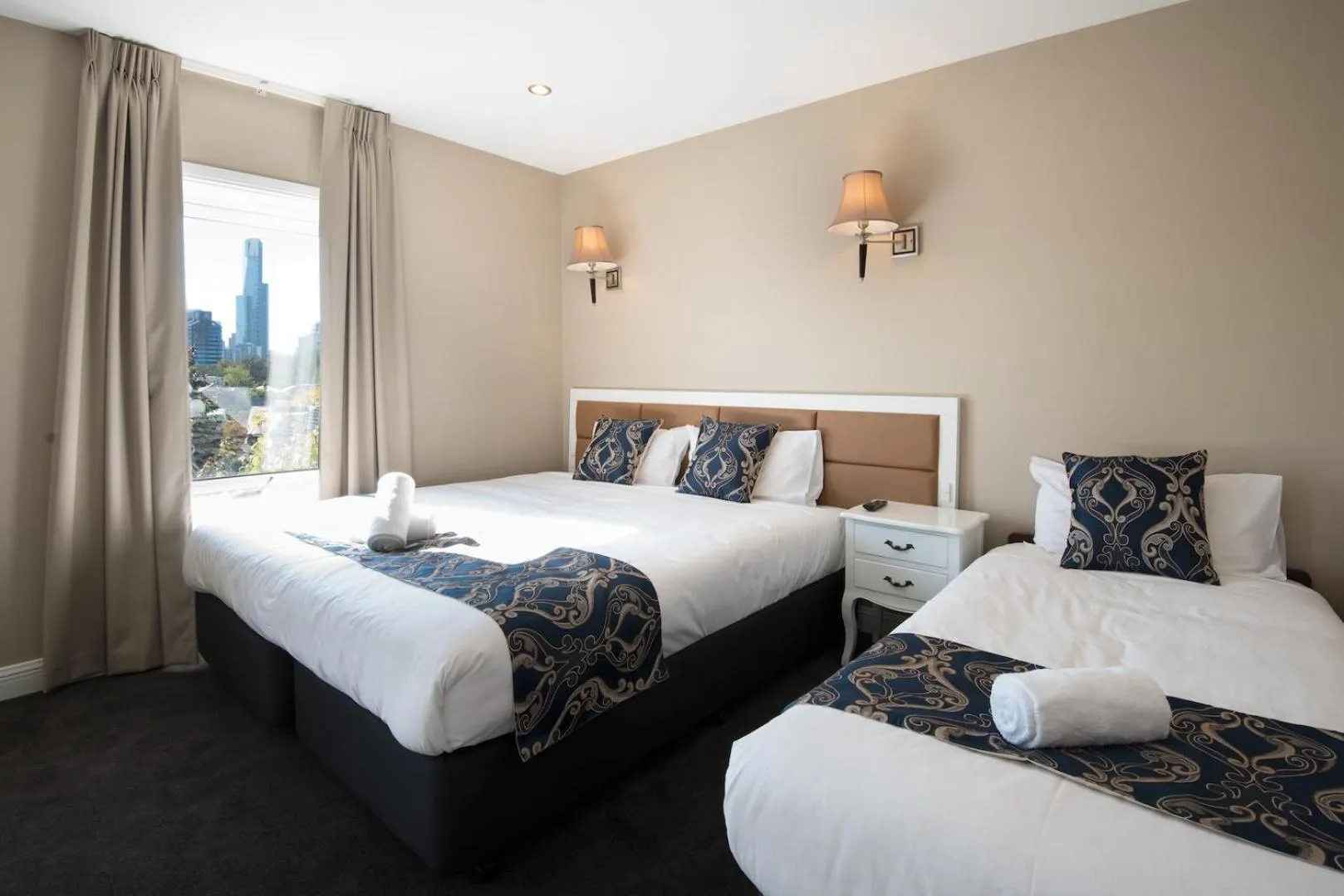 Triple Room in Lily Sands Inn