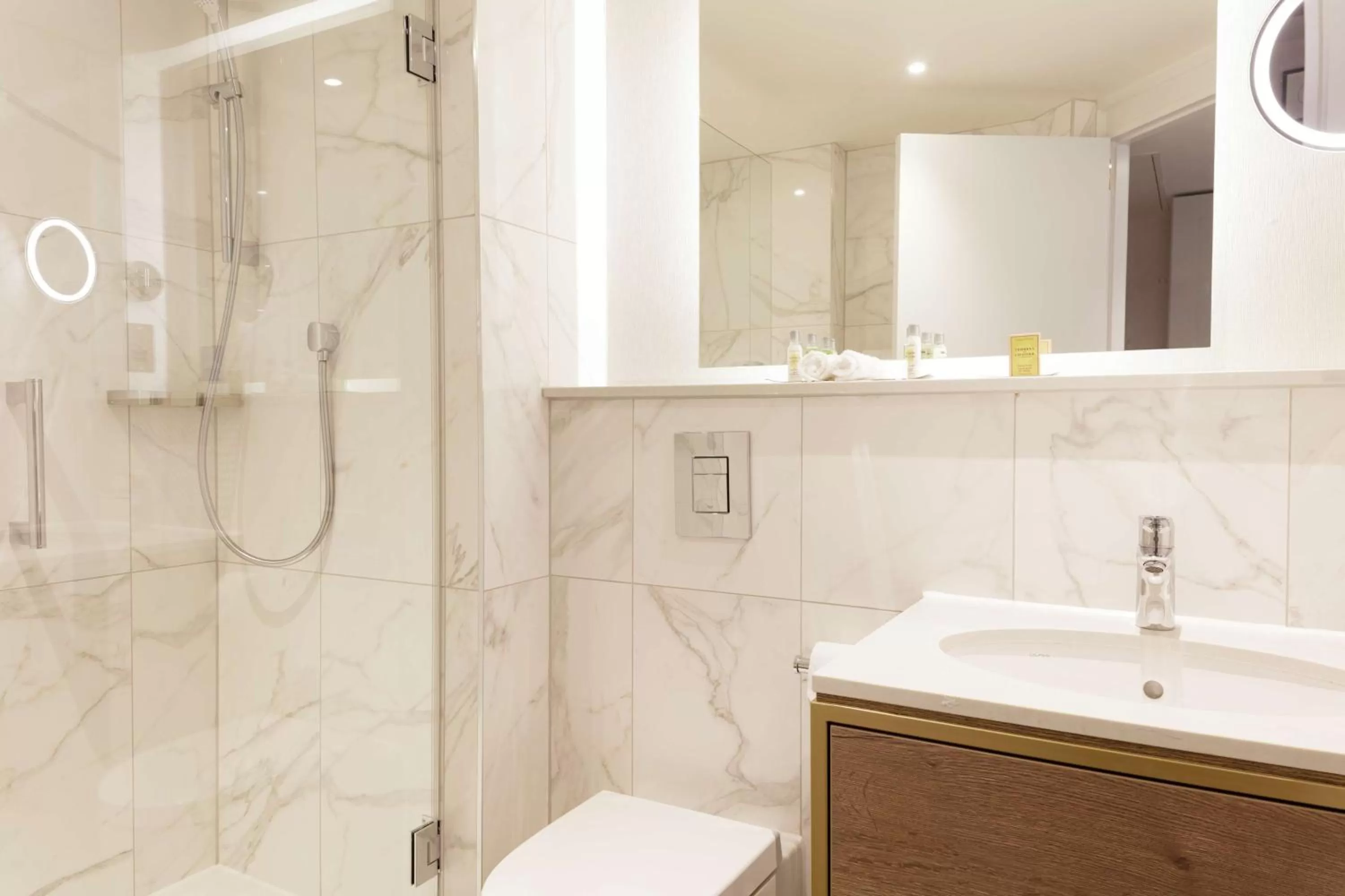 Bathroom in DoubleTree by Hilton Stoke-on-Trent, United Kingdom