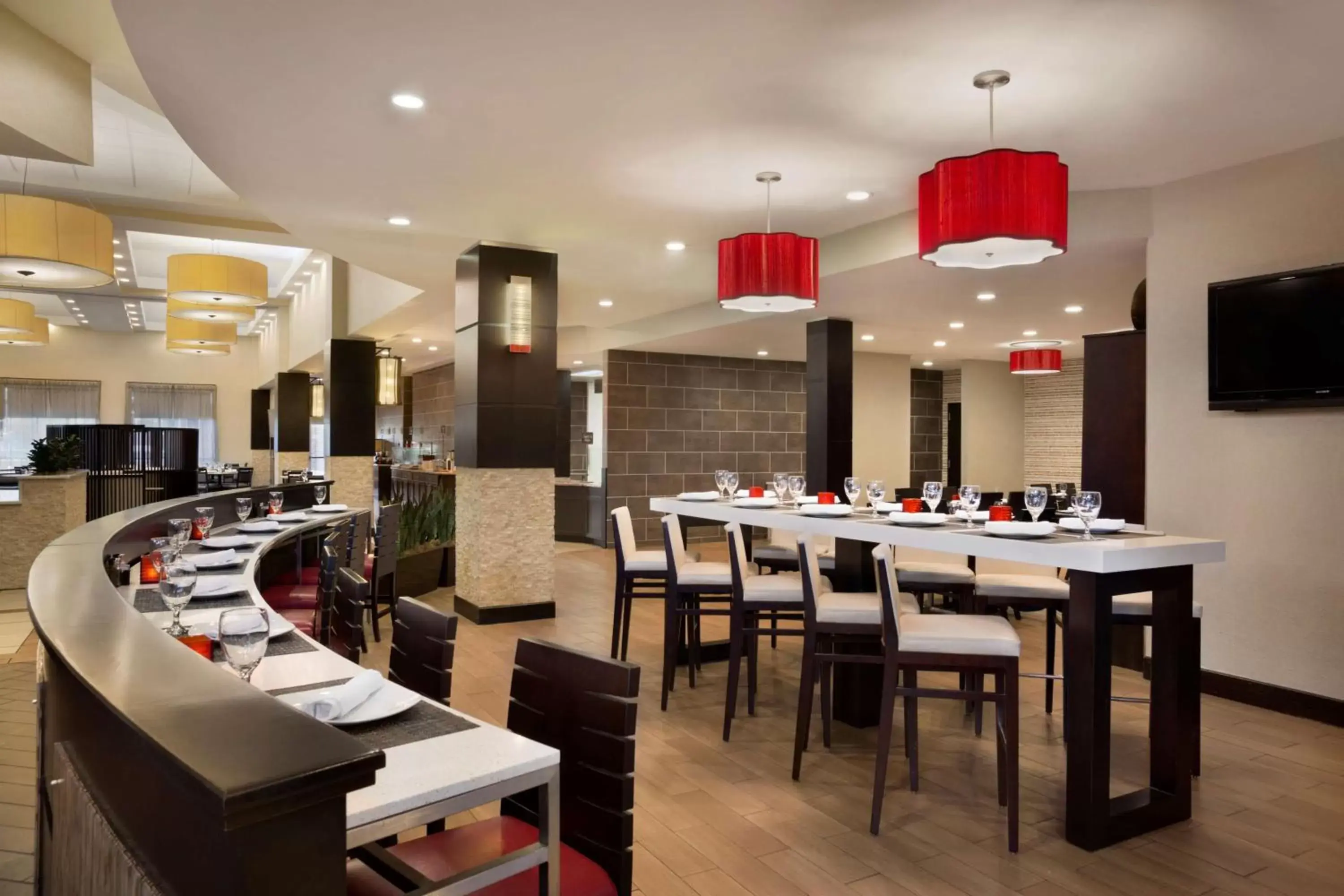 Restaurant/Places to Eat in Embassy Suites by Hilton Jackson North Ridgeland