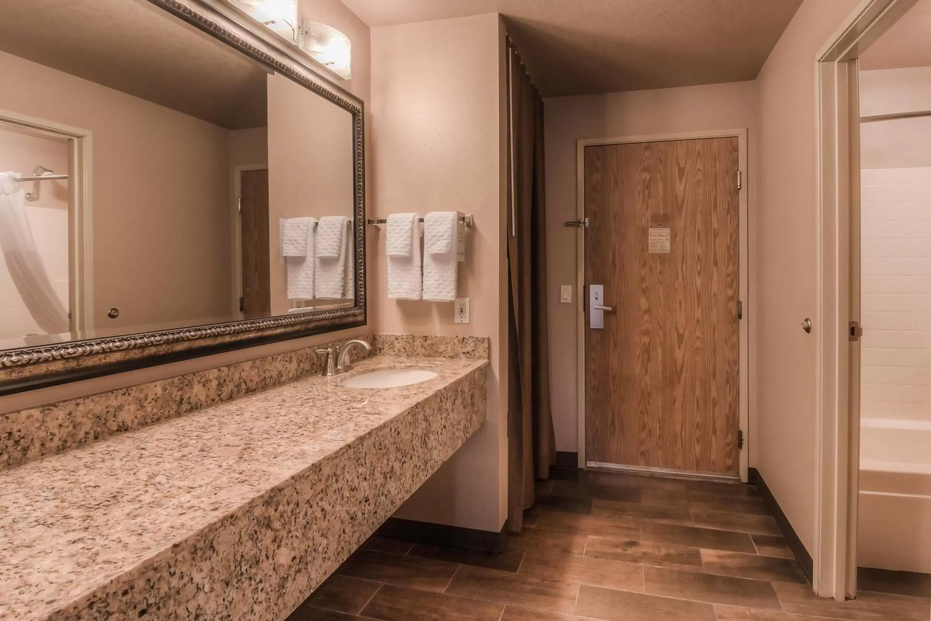 Bathroom in Best Western Plus Yakima Hotel