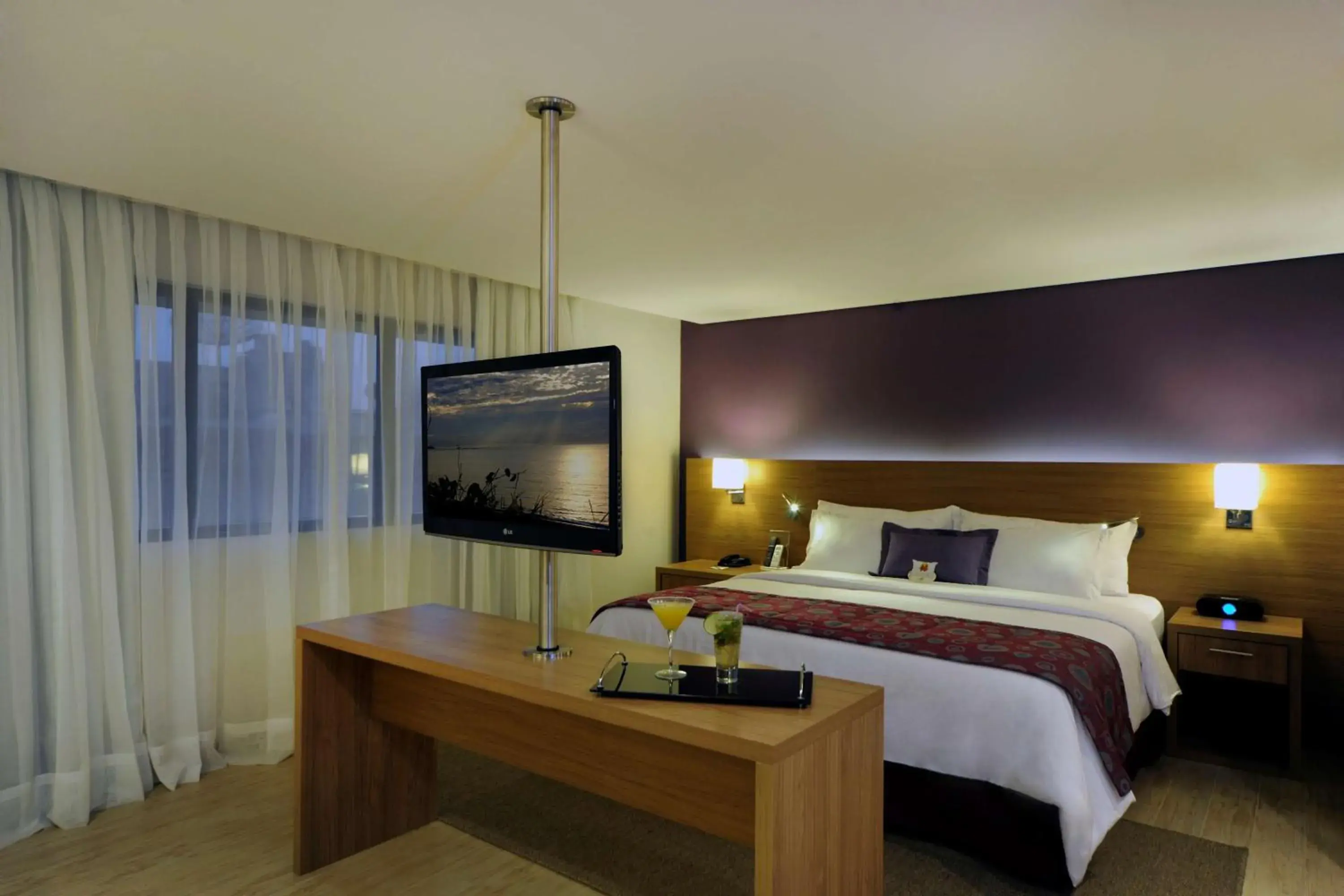 Photo of the whole room, Bed in Radisson Hotel Belém