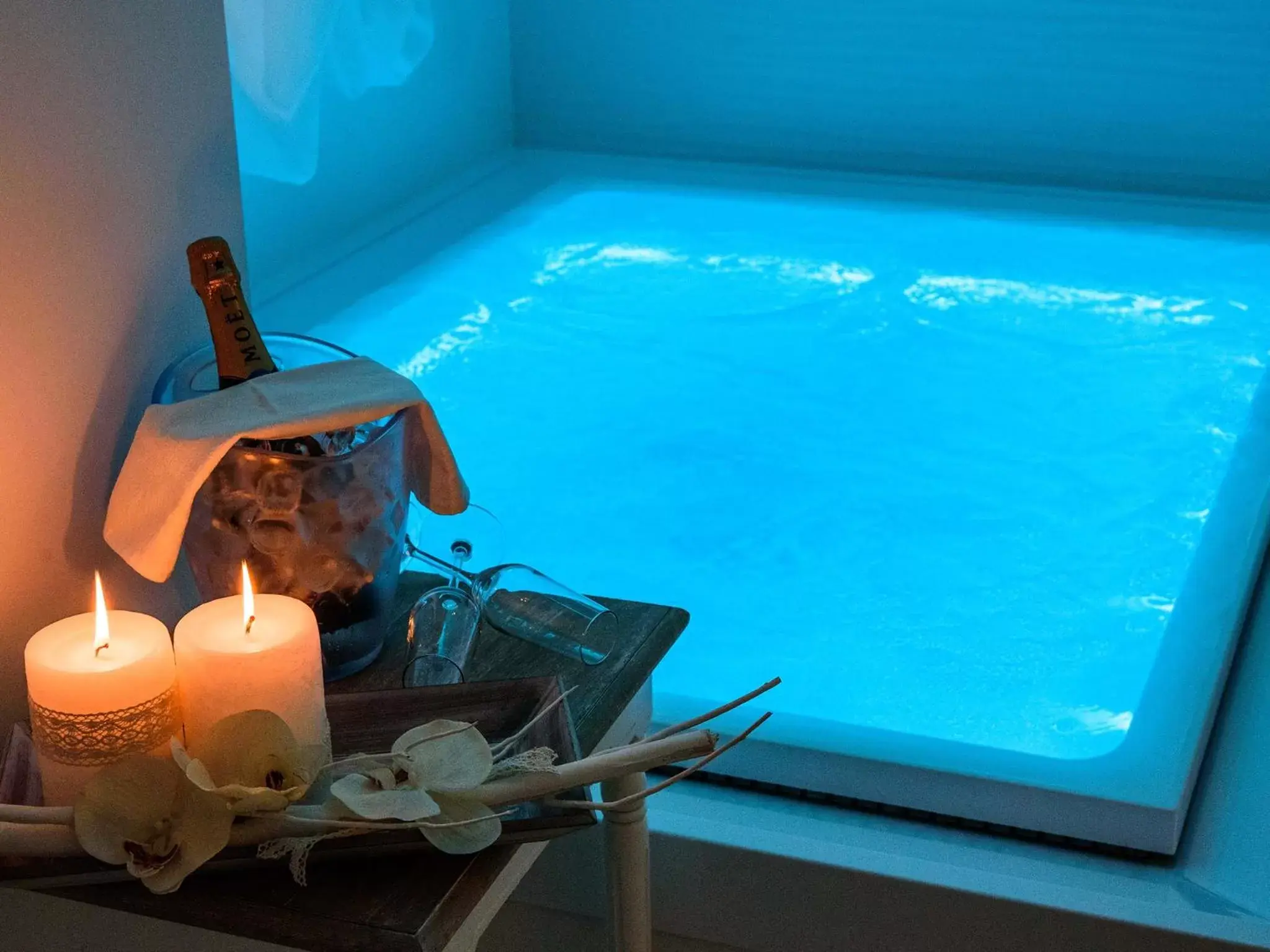 Hot Tub, Swimming Pool in Bellariva Monopoli B&B e Relax